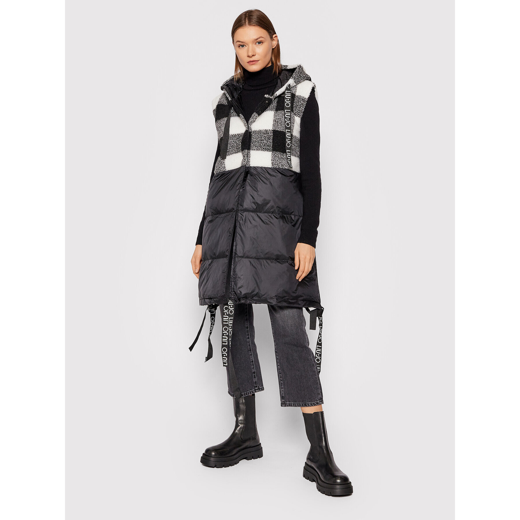 Liu Jo Елек 3F1068 T0300 Черен Regular Fit - Pepit.bg