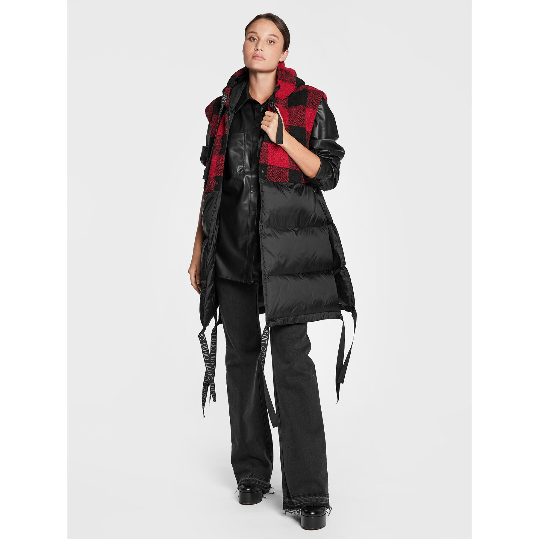 Liu Jo Елек 3F2048 T0300 Черен Regular Fit - Pepit.bg
