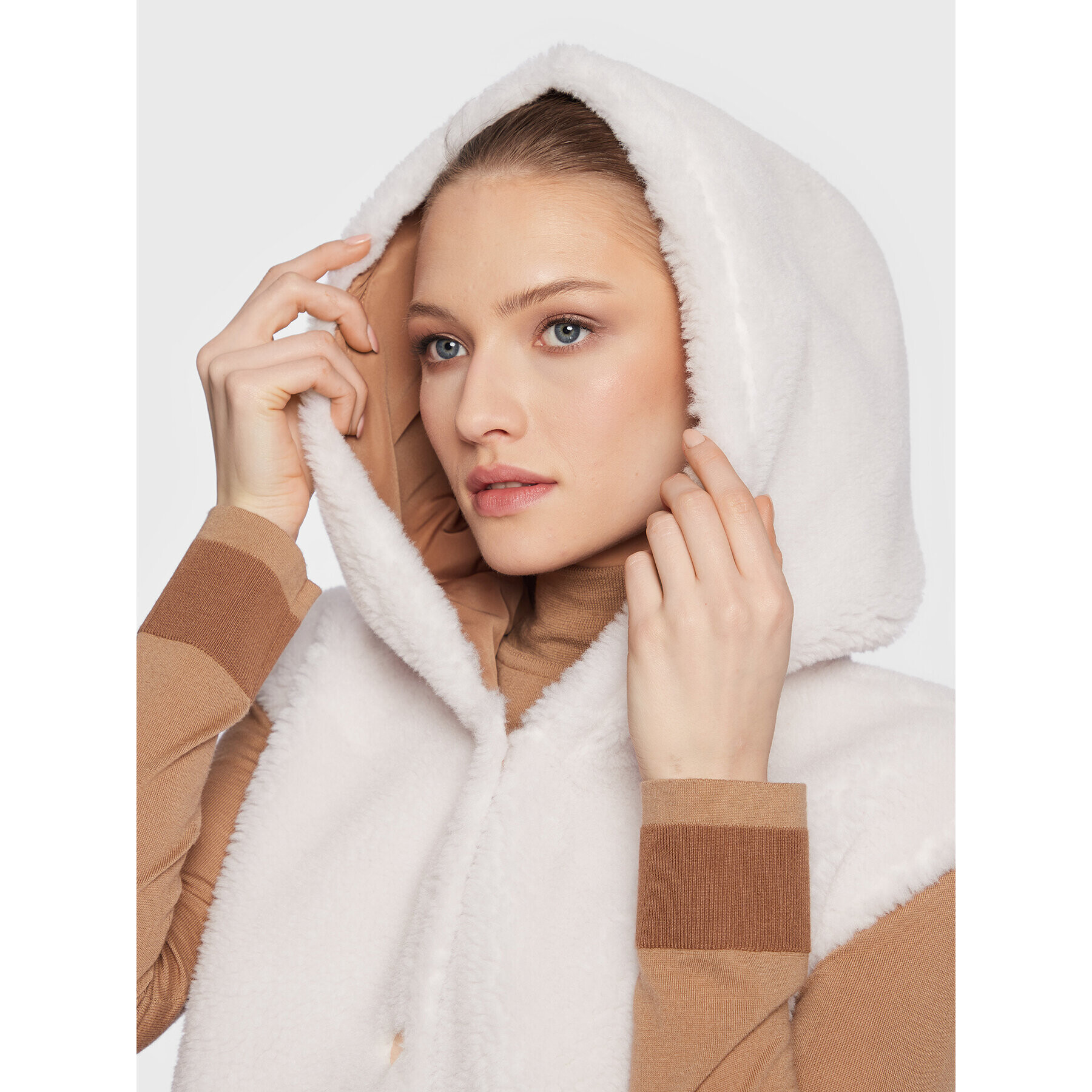 Liu Jo Елек 3F2091 T0300 Бял Regular Fit - Pepit.bg