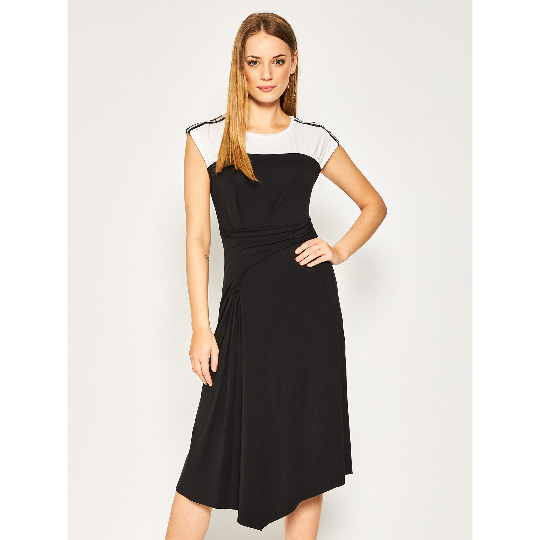 Liu Jo Ежедневна рокля TA0198 J6998 Черен Regular Fit - Pepit.bg