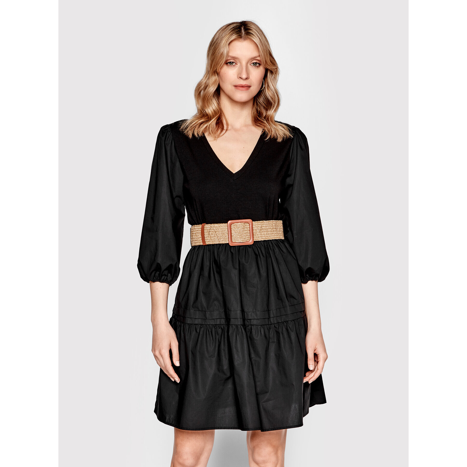 Liu Jo Ежедневна рокля WA2135 J7821 Черен Regular Fit - Pepit.bg