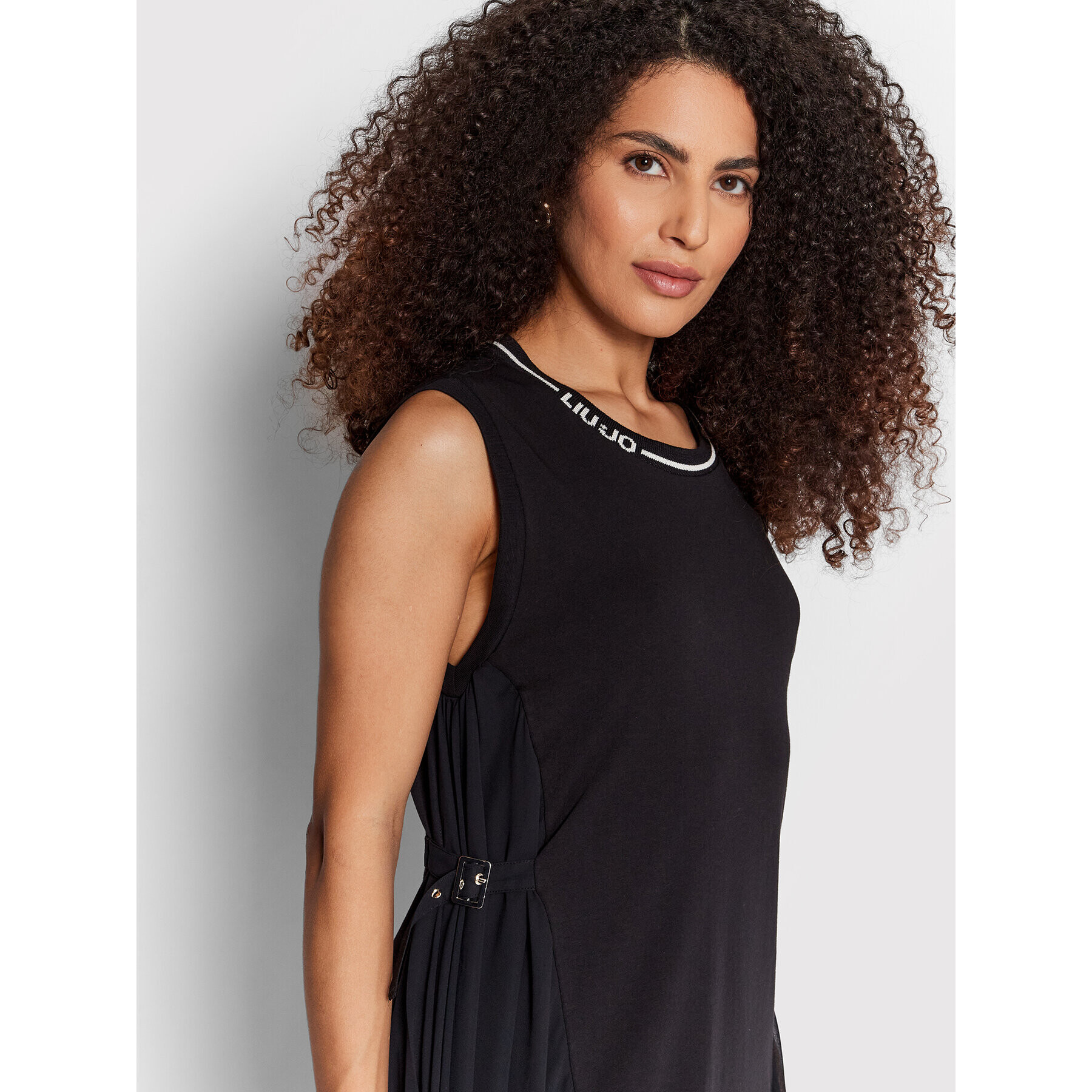 Liu Jo Sport Лятна рокля TA2180 J0088 Черен Regular Fit - Pepit.bg