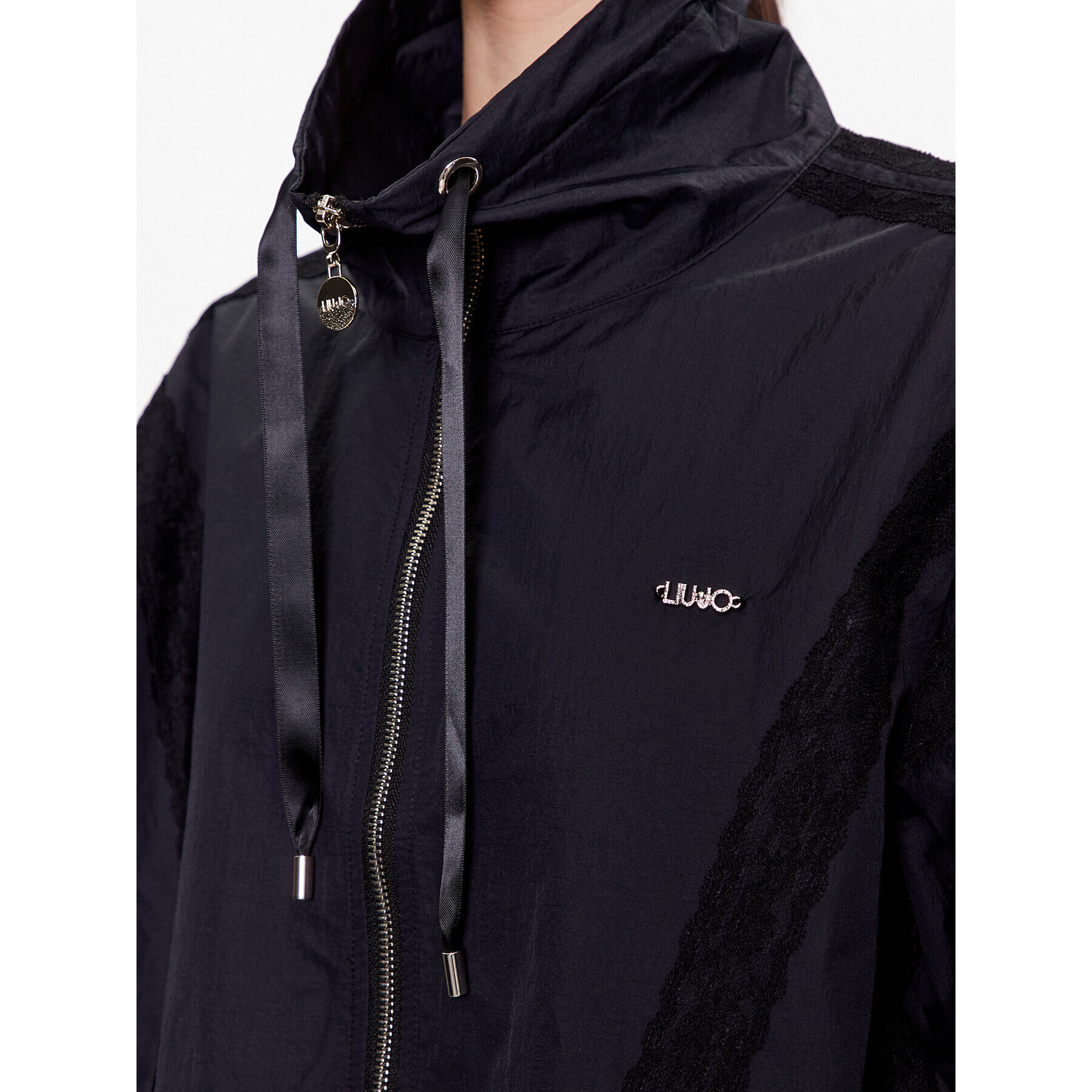 Liu Jo Преходно яке TA3132 T3336 Черен Regular Fit - Pepit.bg