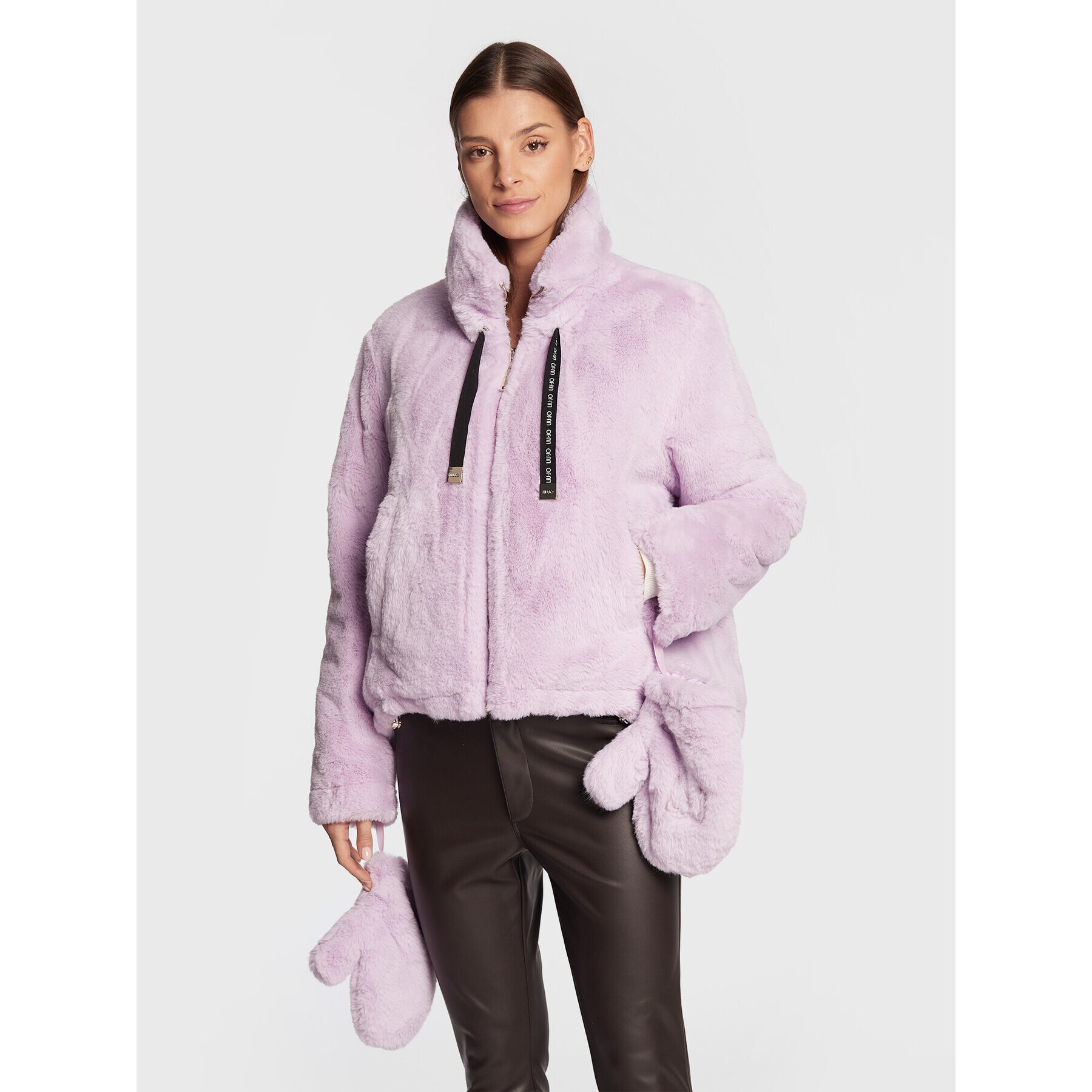 Liu Jo Sport Преходно яке TF2172 E0696 Виолетов Relaxed Fit - Pepit.bg