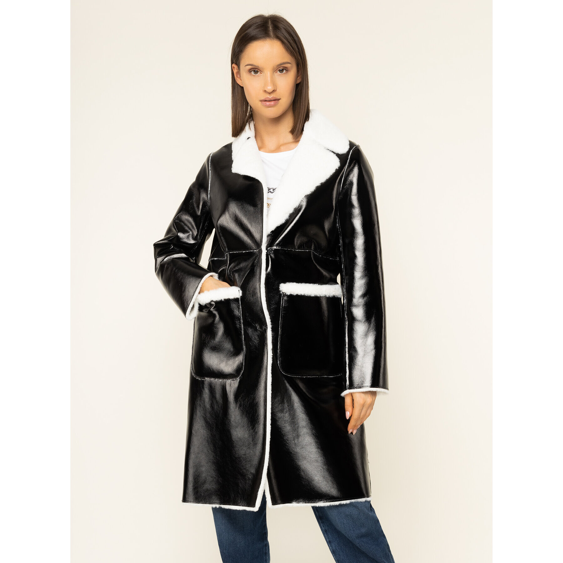 Liu Jo Преходно палто C69013 E0652 Черен Regular Fit - Pepit.bg