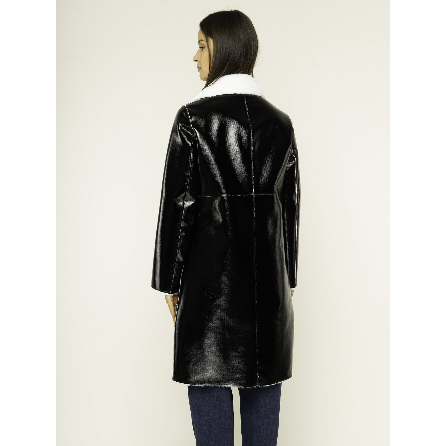 Liu Jo Преходно палто C69013 E0652 Черен Regular Fit - Pepit.bg