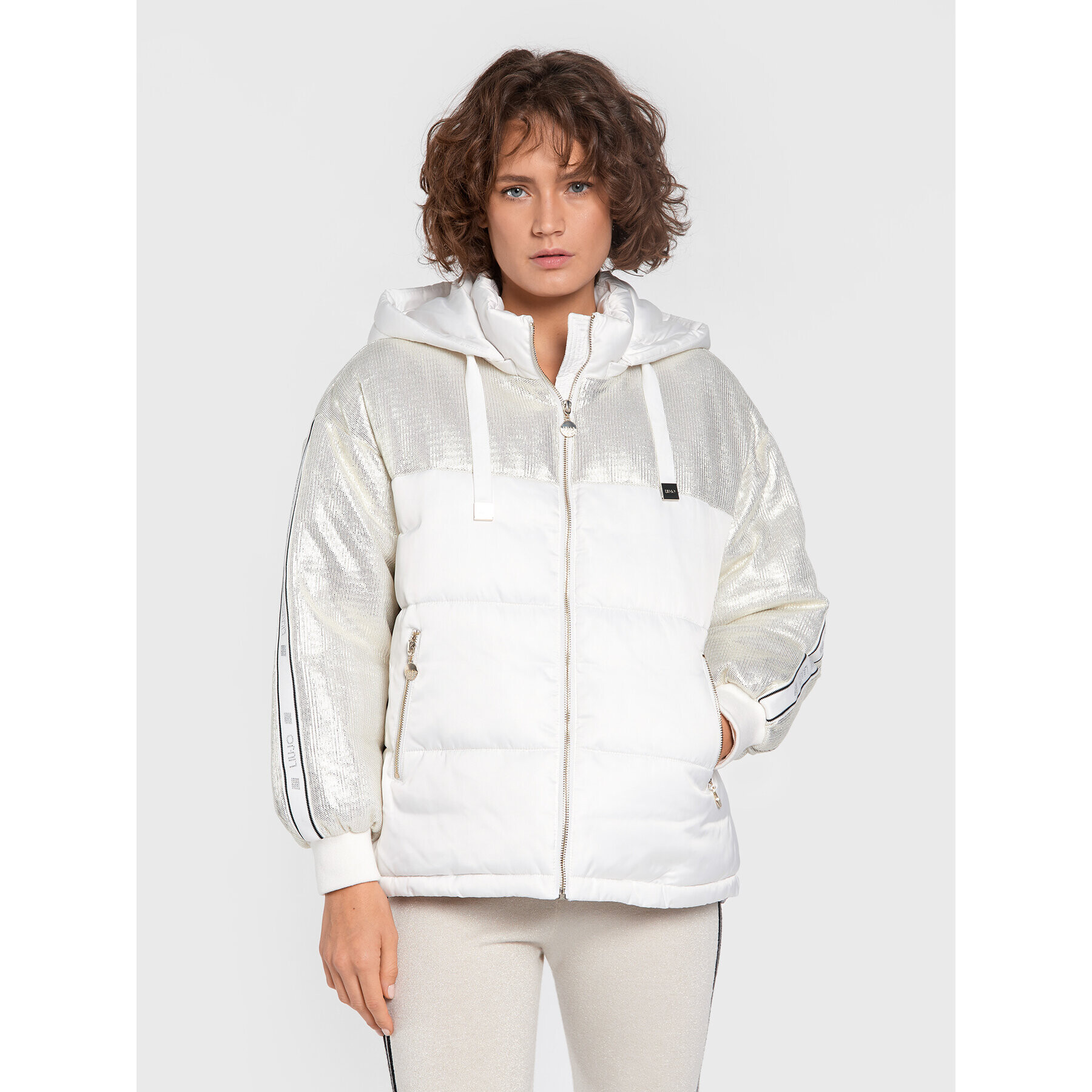 Liu Jo Sport Пухено яке TF2259 T4558 Бял Relaxed Fit - Pepit.bg