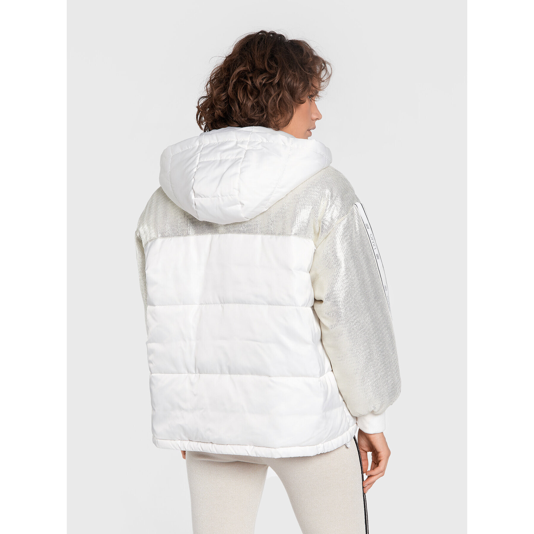 Liu Jo Sport Пухено яке TF2259 T4558 Бял Relaxed Fit - Pepit.bg