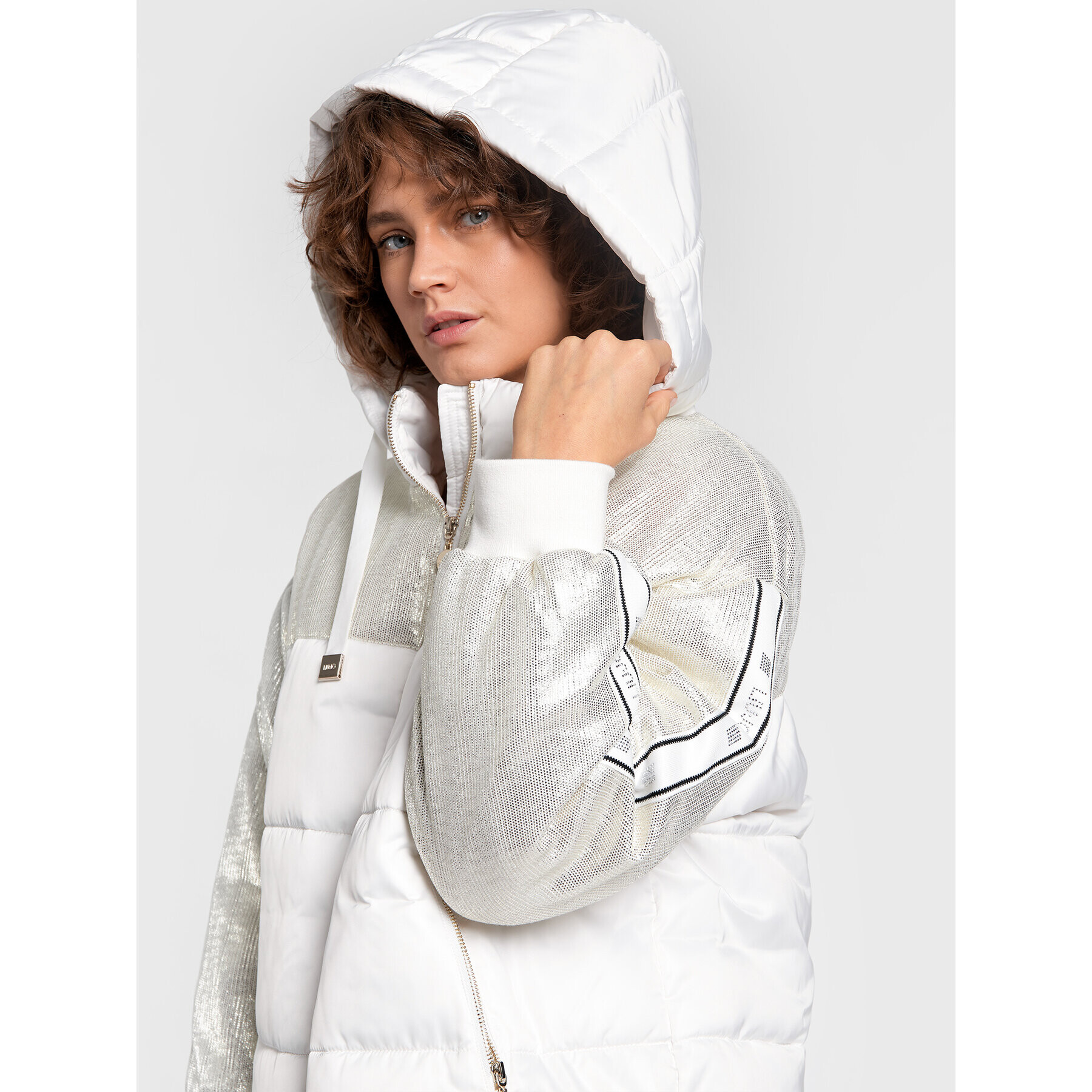 Liu Jo Sport Пухено яке TF2259 T4558 Бял Relaxed Fit - Pepit.bg