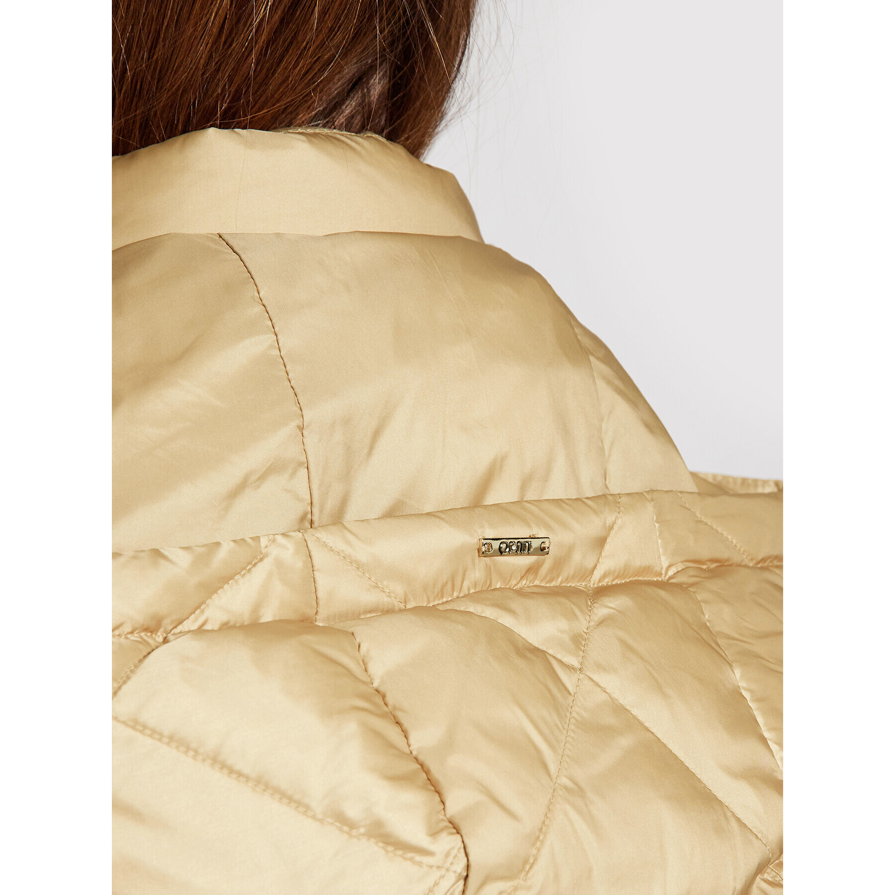 Liu Jo Пухено яке WF1063 T4573 Бежов Regular Fit - Pepit.bg