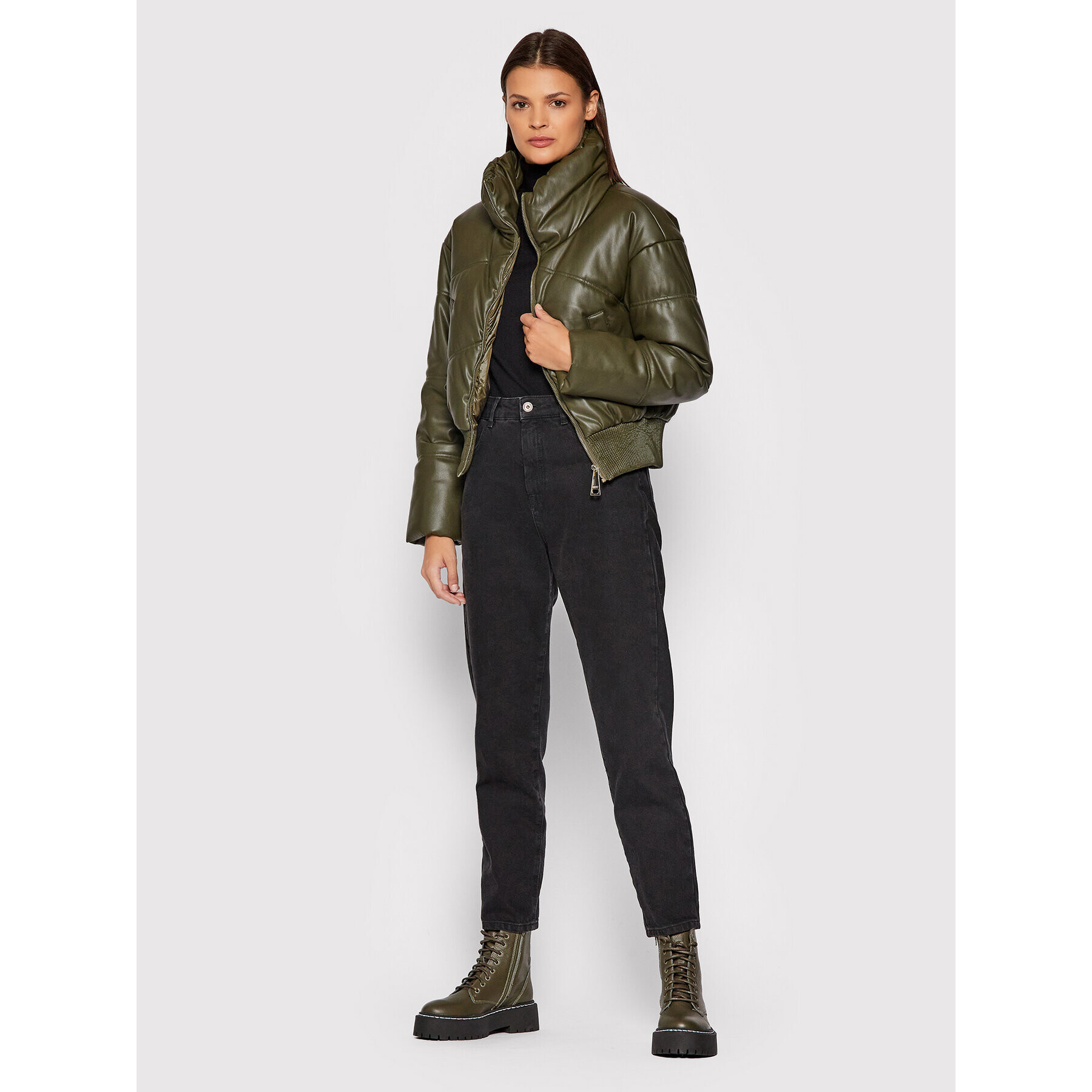 Liu Jo Пухено яке WF1270 E0392 Зелен Regular Fit - Pepit.bg