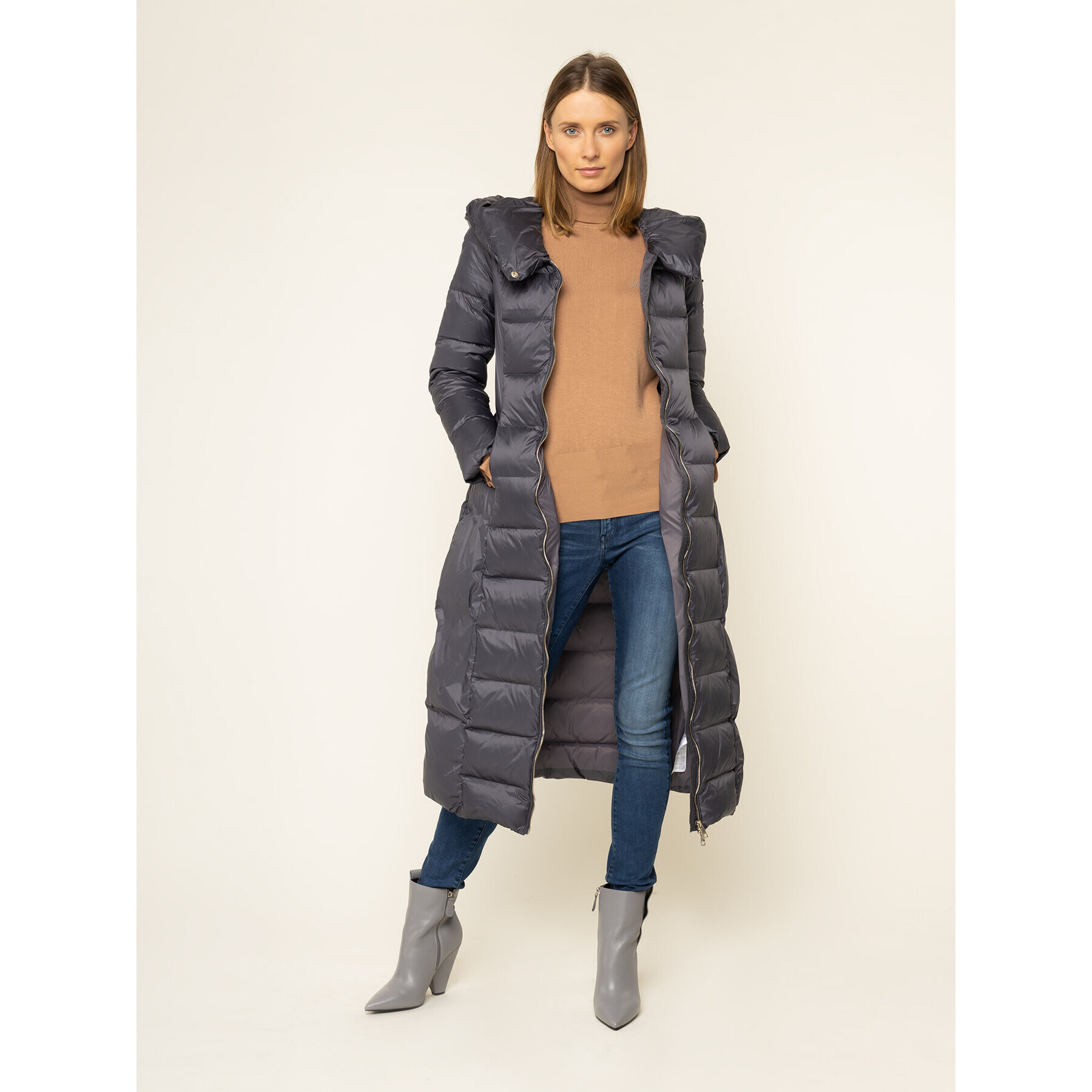 Liu Jo Пухено яке L69003 T5602 Сив Regular Fit - Pepit.bg