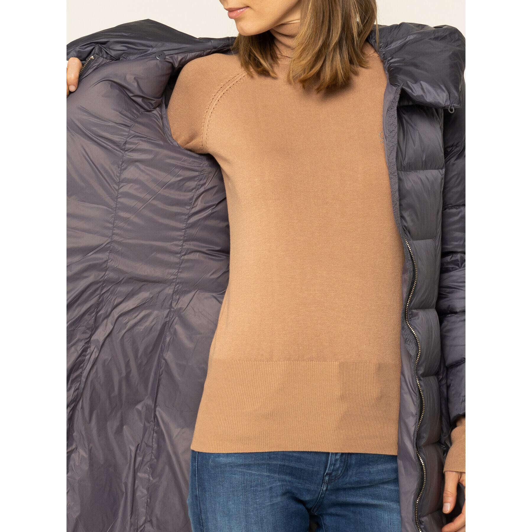 Liu Jo Пухено яке L69003 T5602 Сив Regular Fit - Pepit.bg