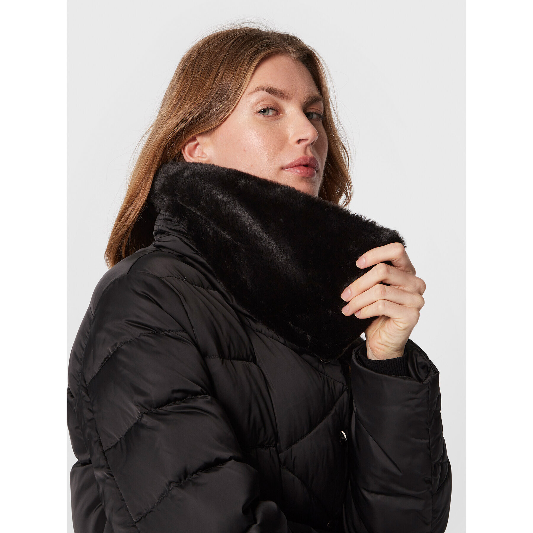 Liu Jo Sport Пухено яке TF2184 T4558 Черен Regular Fit - Pepit.bg