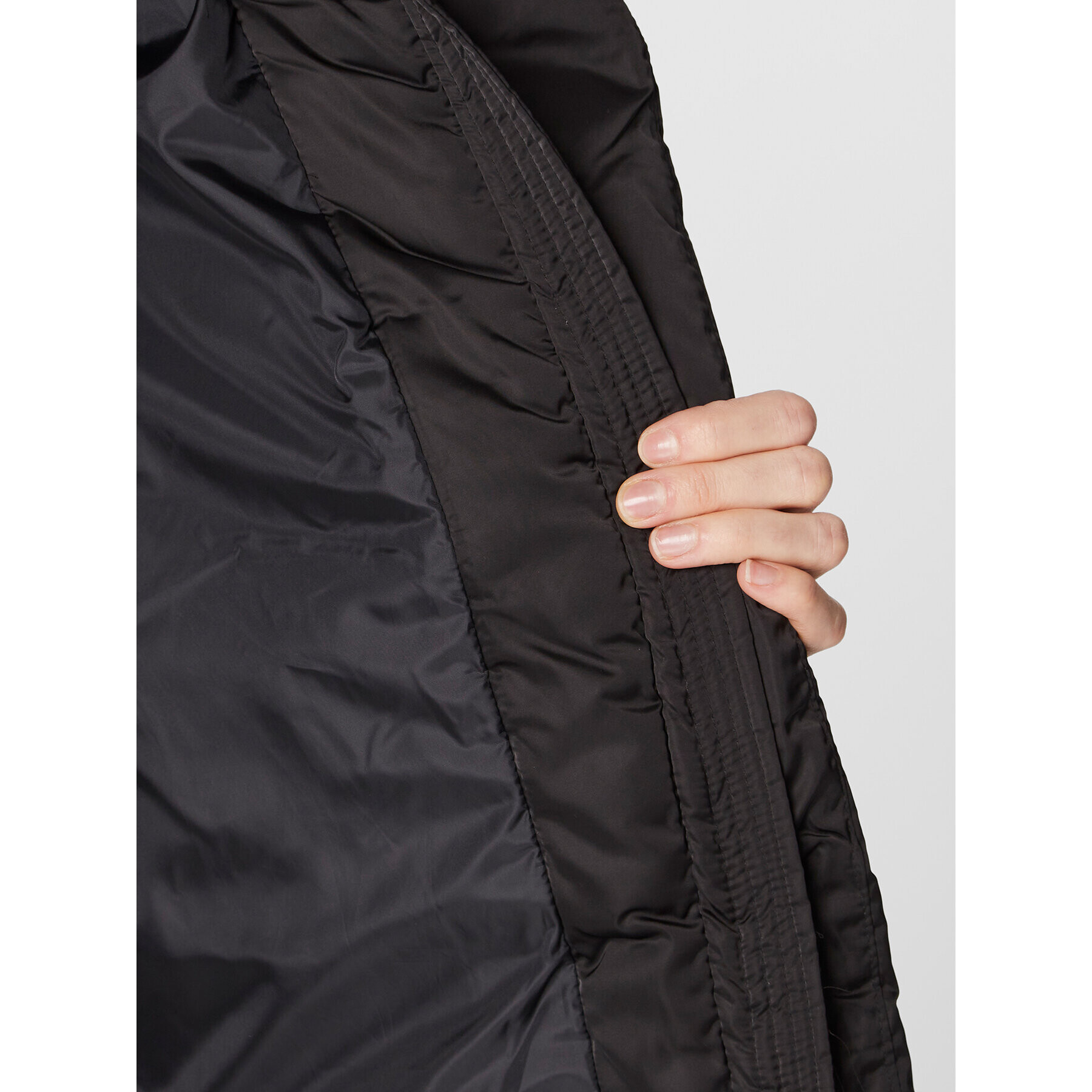 Liu Jo Sport Пухено яке TF2184 T4558 Черен Regular Fit - Pepit.bg
