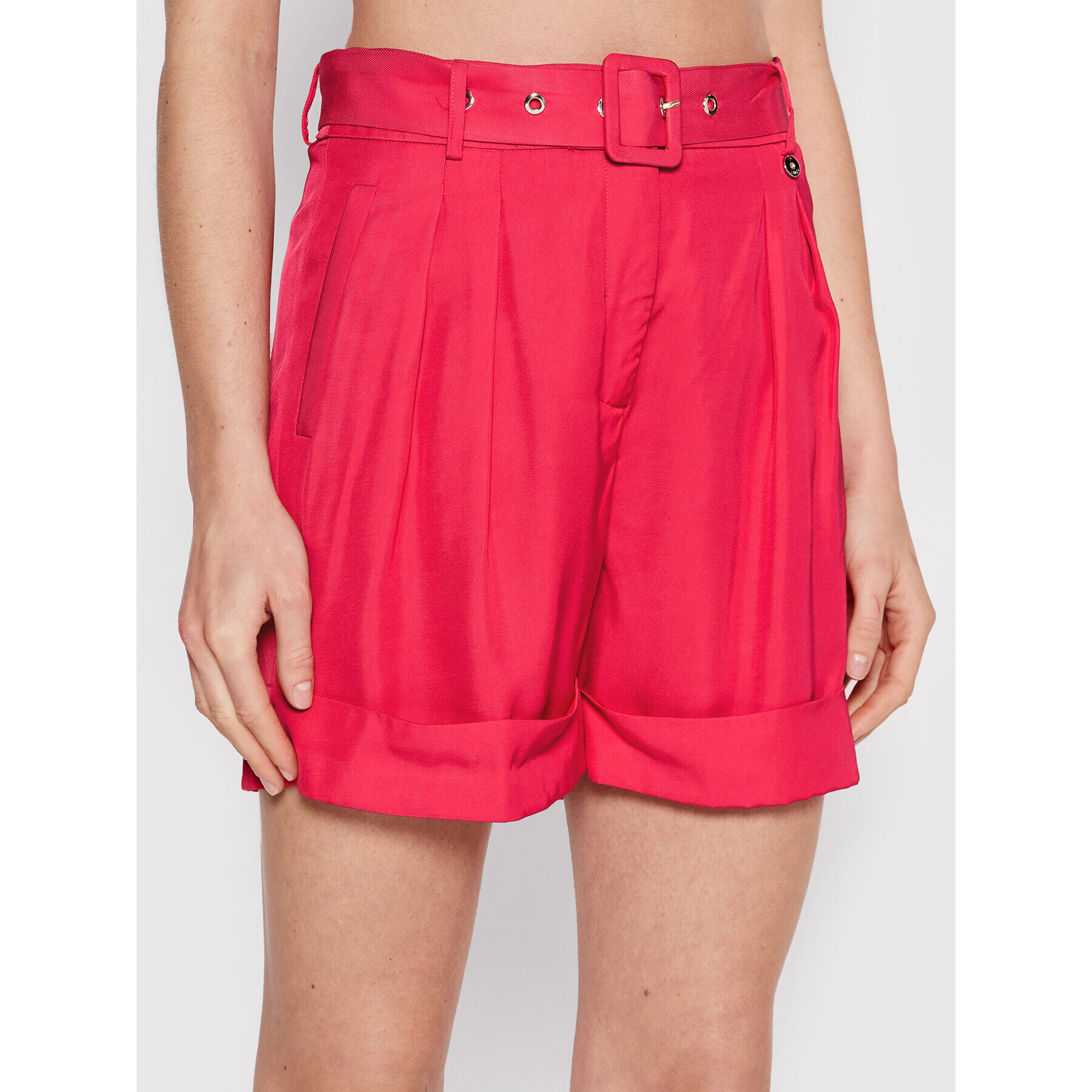 Liu Jo Шорти от плат CA2237 T2379 Розов Regular Fit - Pepit.bg