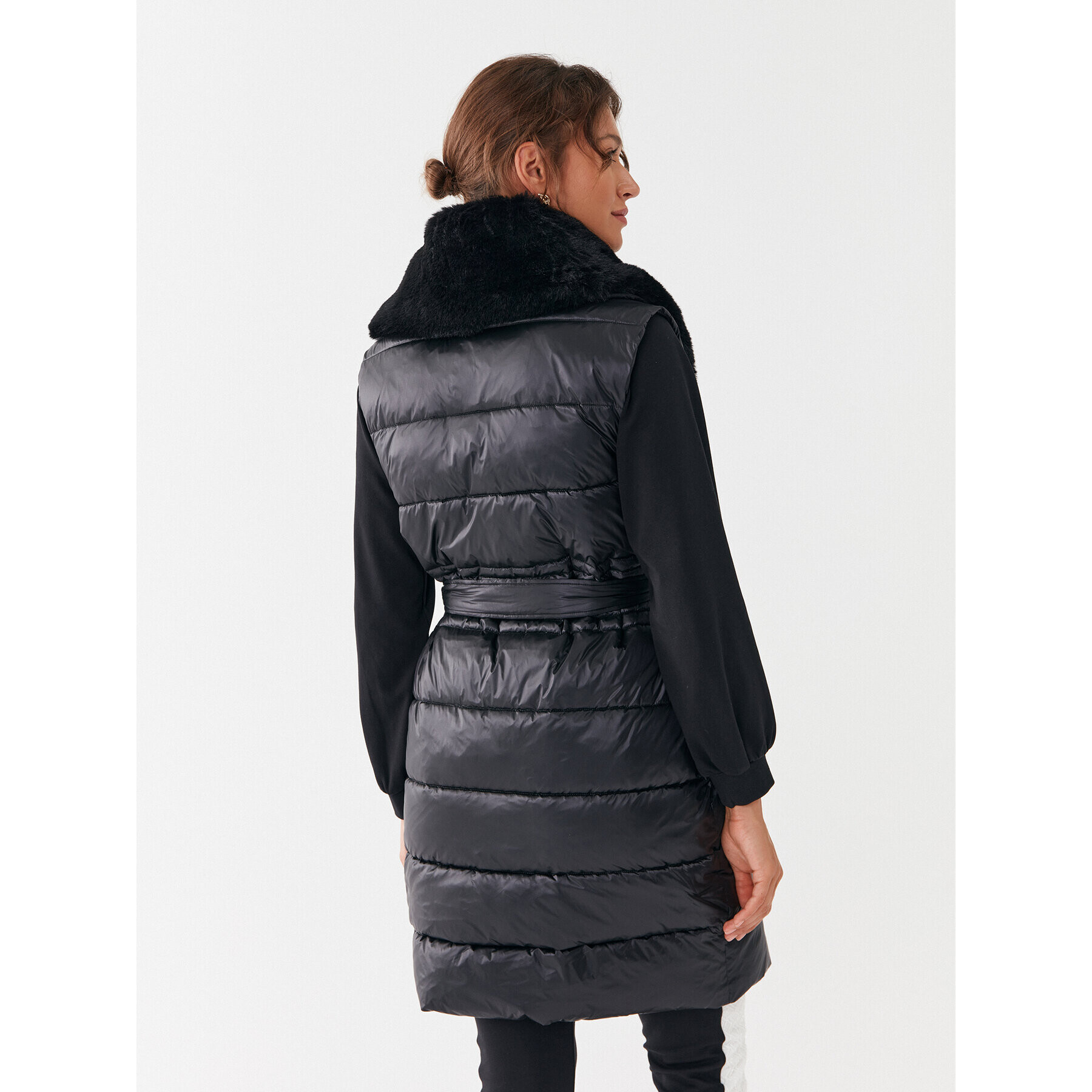 Liu Jo Sport Елек TF3003 T3549 Черен Regular Fit - Pepit.bg