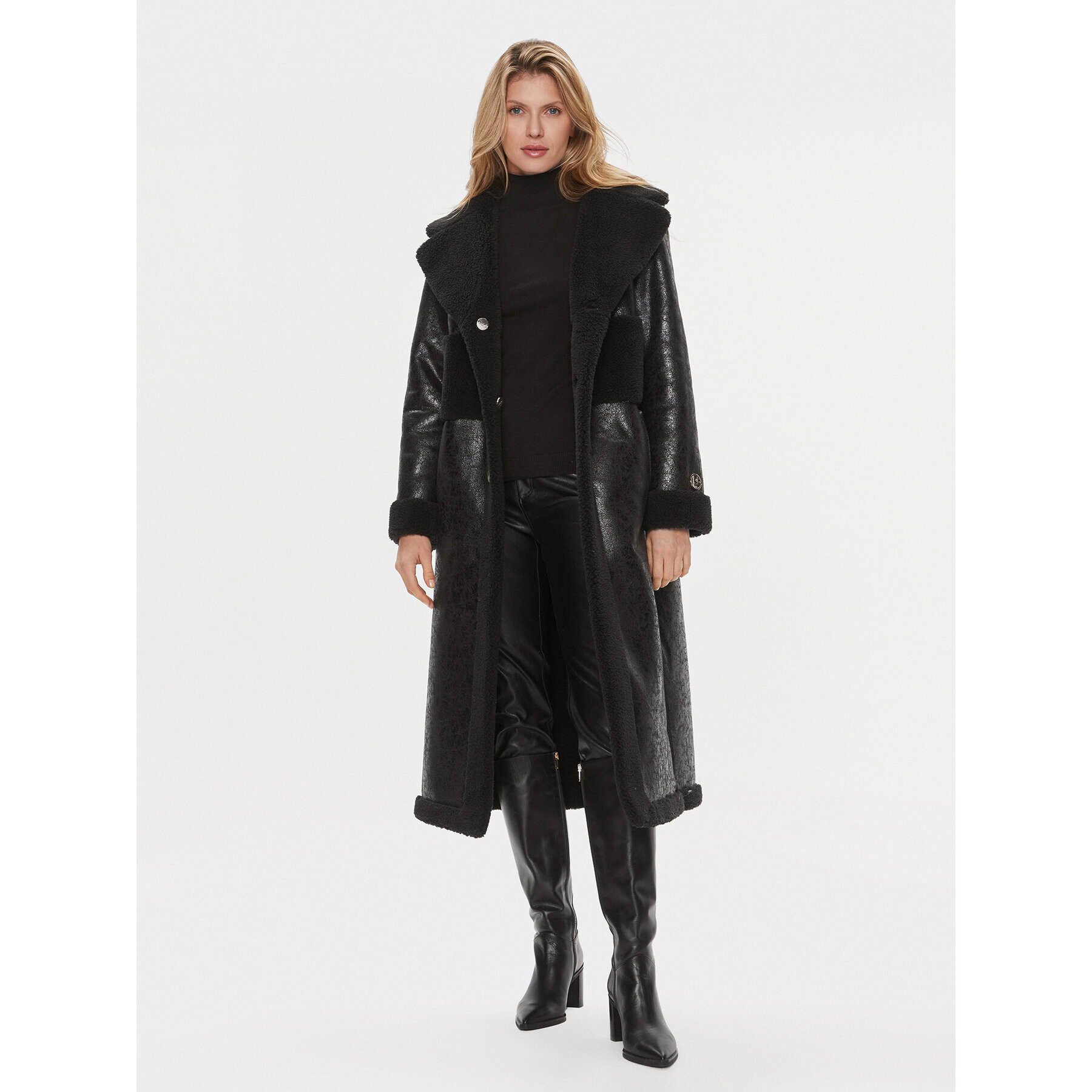 Liu Jo Sport Кожух TF3021 E0847 Черен Regular Fit - Pepit.bg