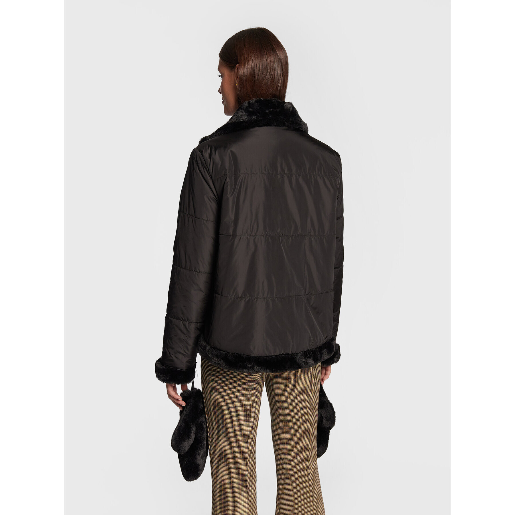 Liu Jo Sport Преходно яке TF2172 E0696 Черен Relaxed Fit - Pepit.bg