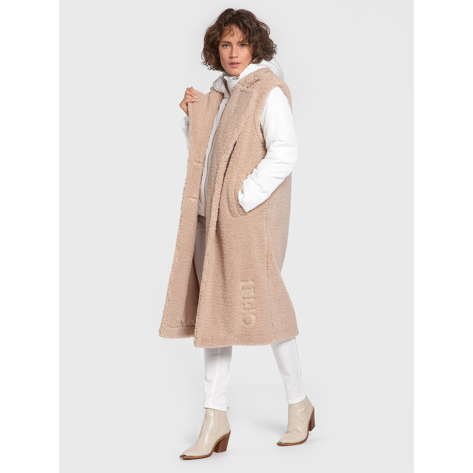 Liu Jo Sport Пухено яке TF2193 E0789 Бял Regular Fit - Pepit.bg