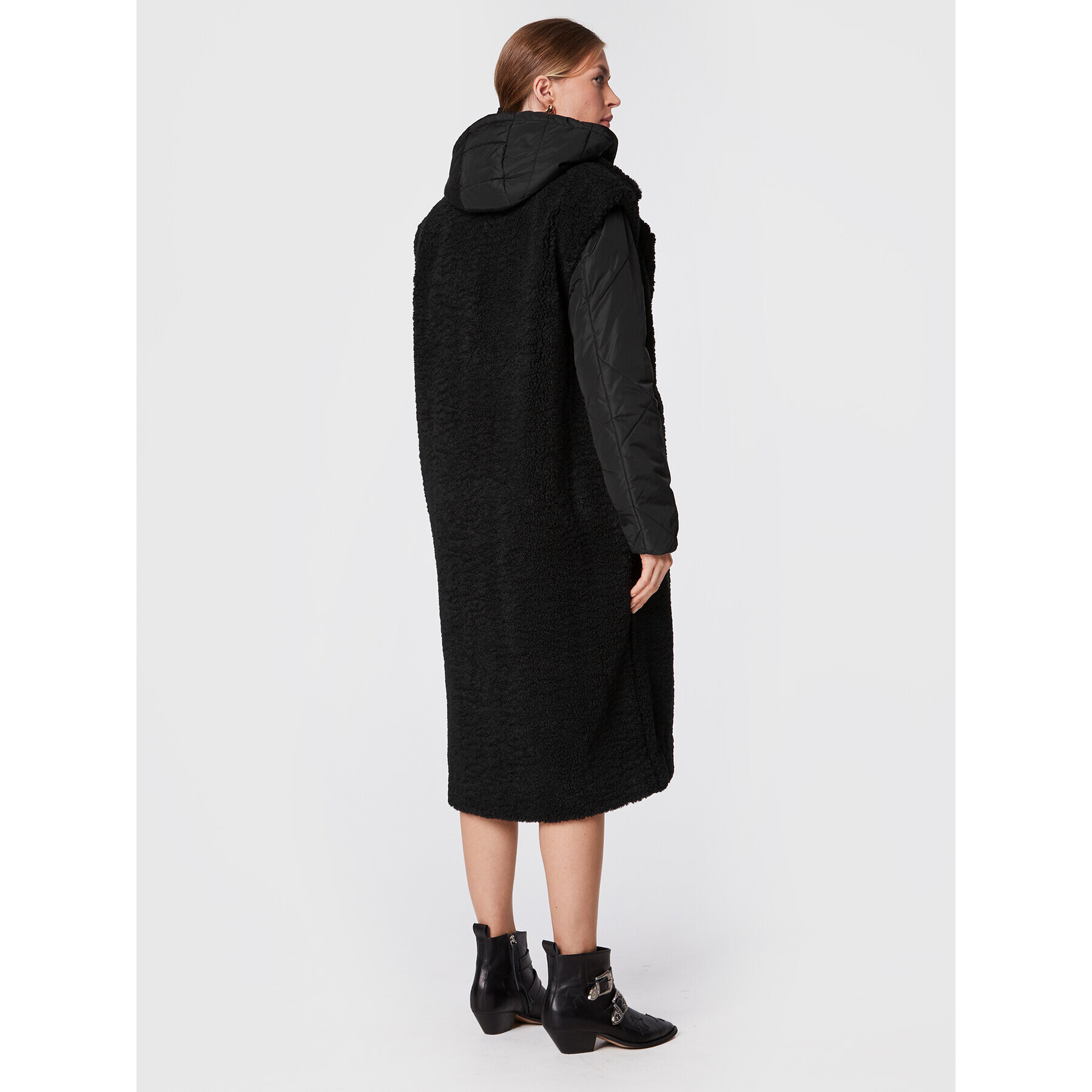 Liu Jo Sport Пухено яке TF2193 E0789 Черен Regular Fit - Pepit.bg