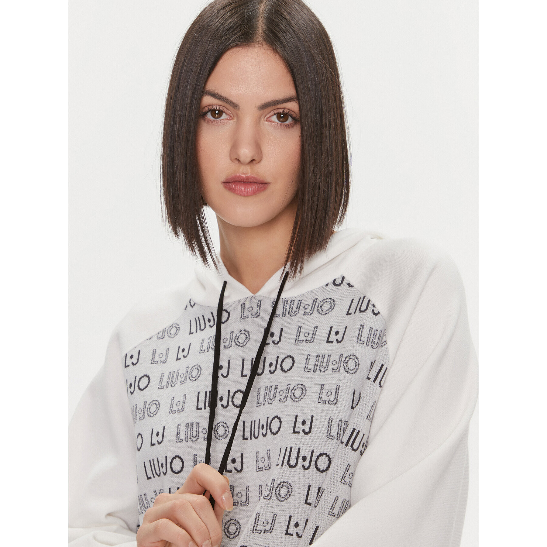Liu Jo Sport Пуловер TF3209 MA63L Бял Regular Fit - Pepit.bg
