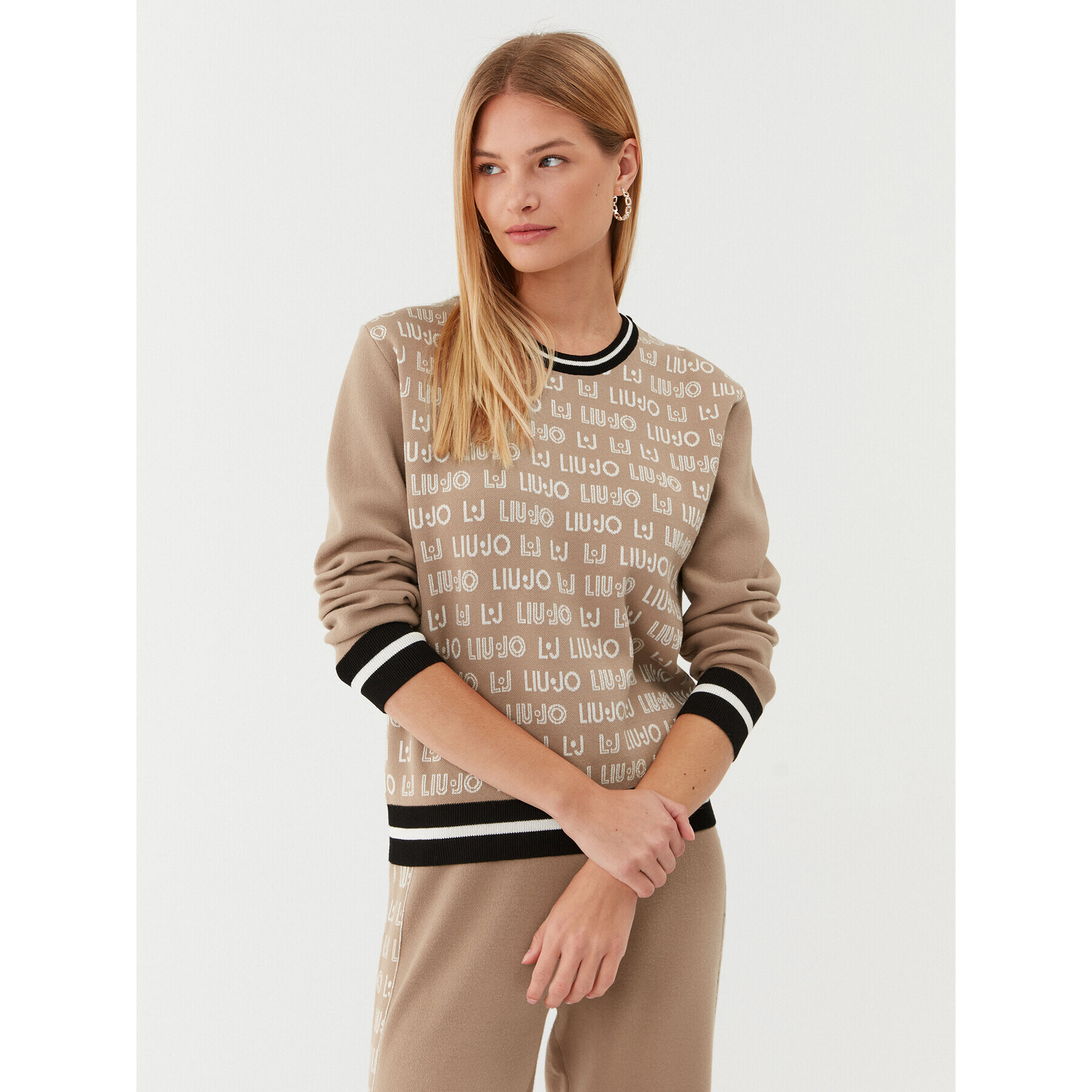 Liu Jo Sport Пуловер TF3210 MA63L Бежов Regular Fit - Pepit.bg