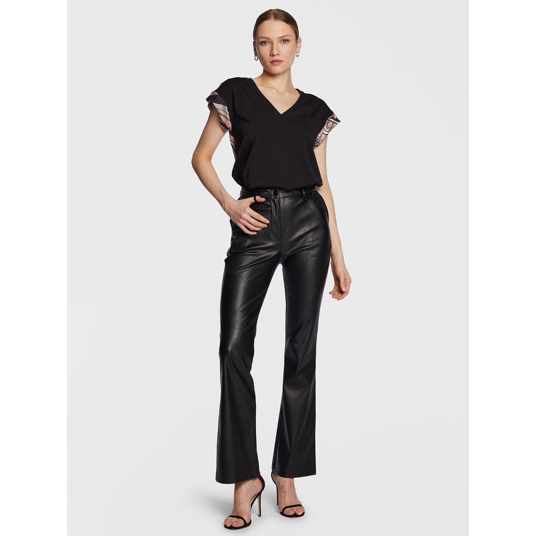 Liu Jo Тишърт WA3156 J7821 Черен Regular Fit - Pepit.bg