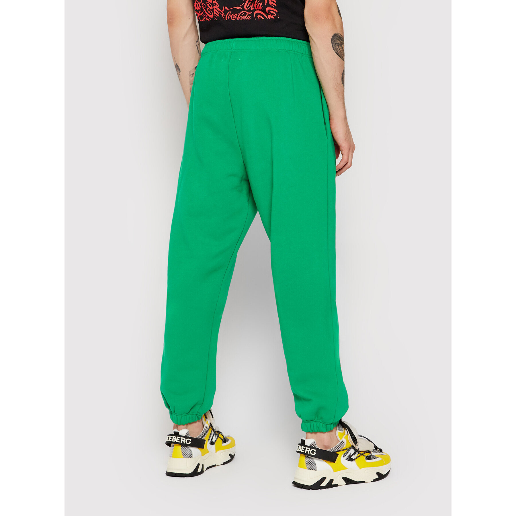 Local Heroes Долнище анцуг Serotonin Machine AW21P0069 Зелен Regular Fit - Pepit.bg