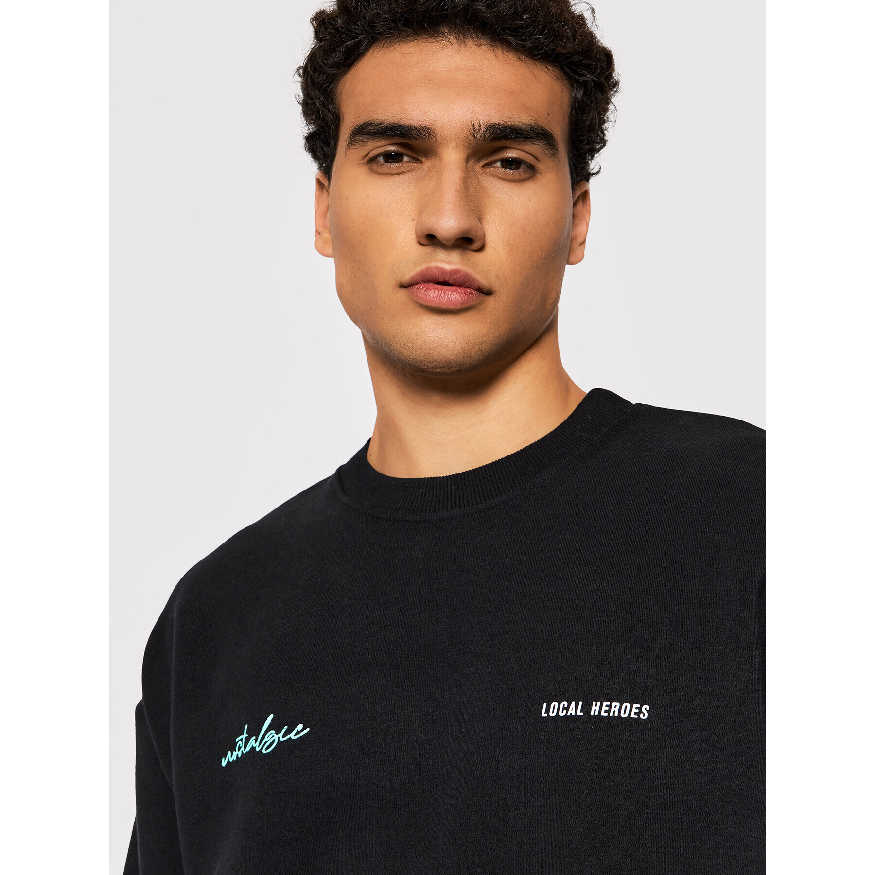 Local Heroes Суитшърт Emotional Mind AW21S0102 Черен Regular Fit - Pepit.bg