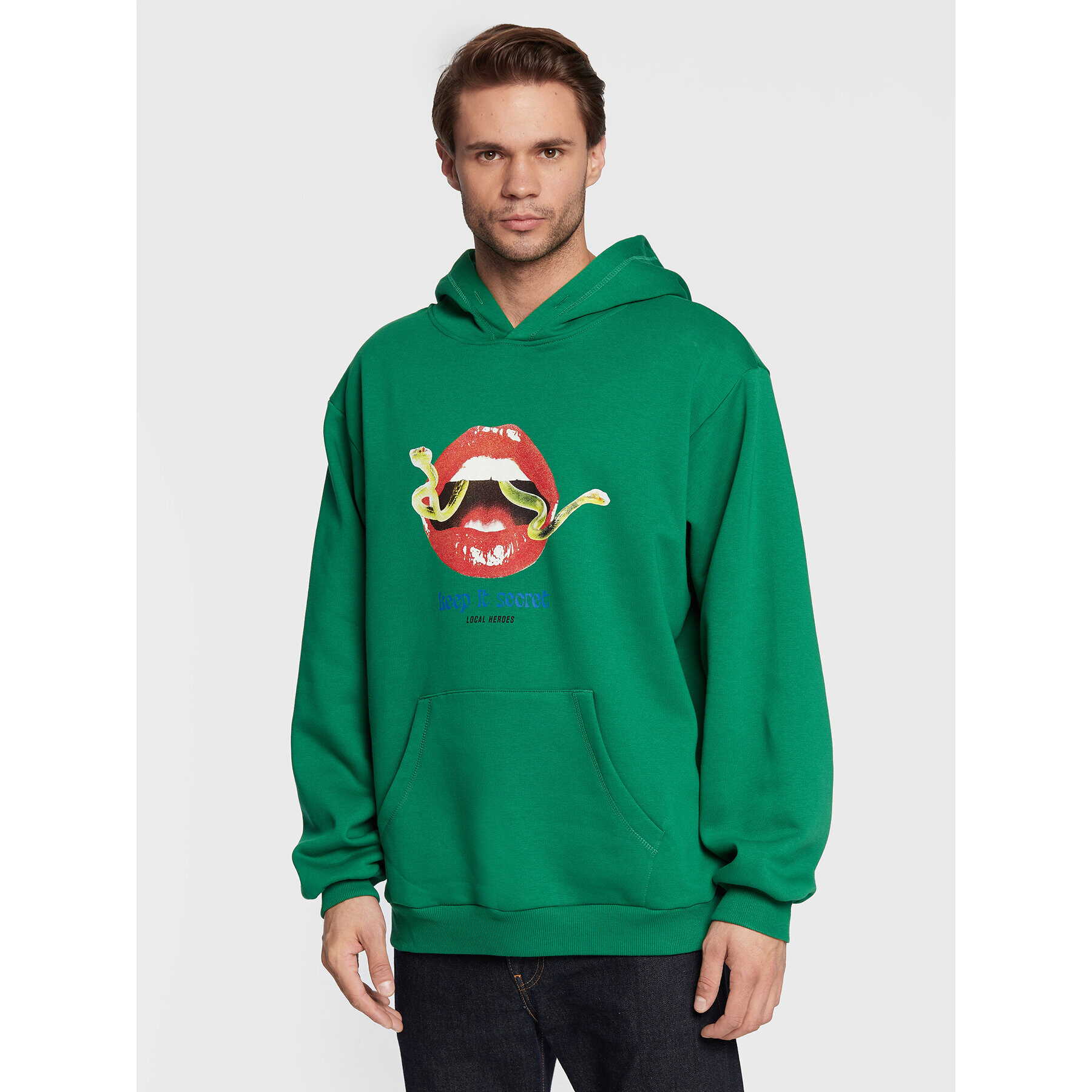 Local Heroes Суитшърт Keep A Secret AW22S0036 Зелен Oversize - Pepit.bg