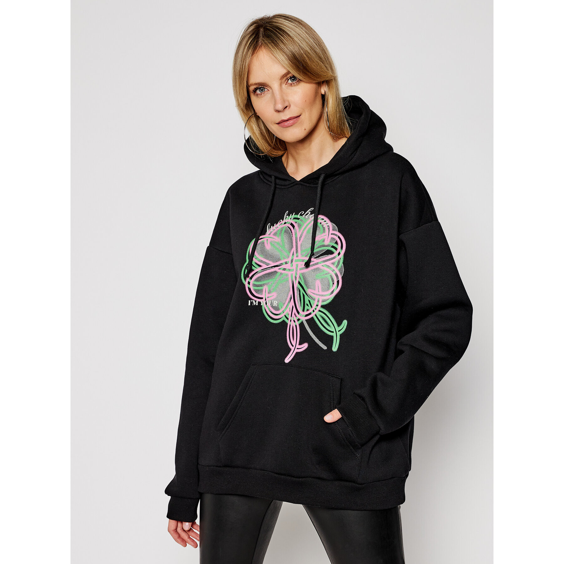 Local Heroes Суитшърт Lucky Charm SS21S0004 Черен Oversize - Pepit.bg