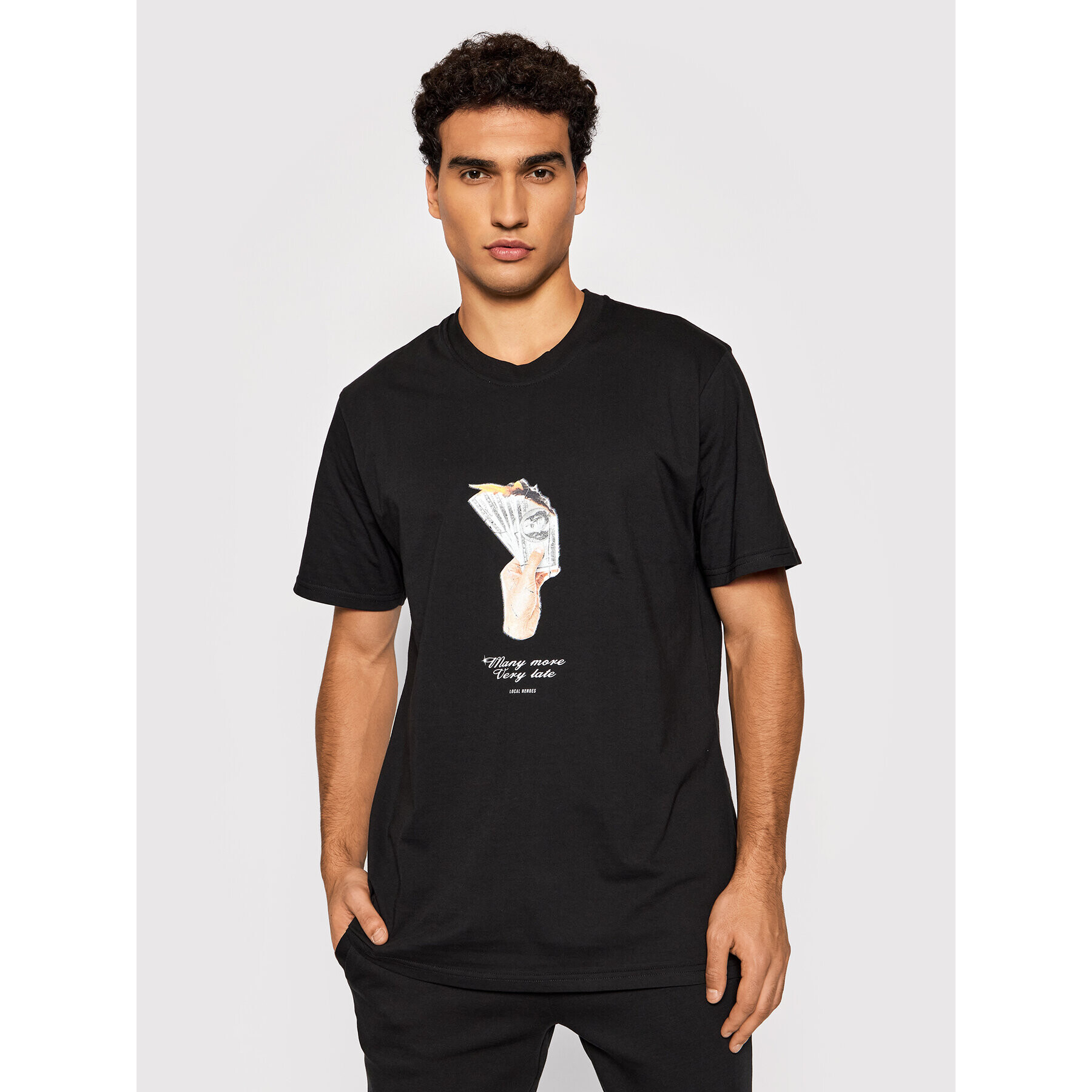 Local Heroes Тишърт Cash Tee AW21T0110 Черен Regular Fit - Pepit.bg