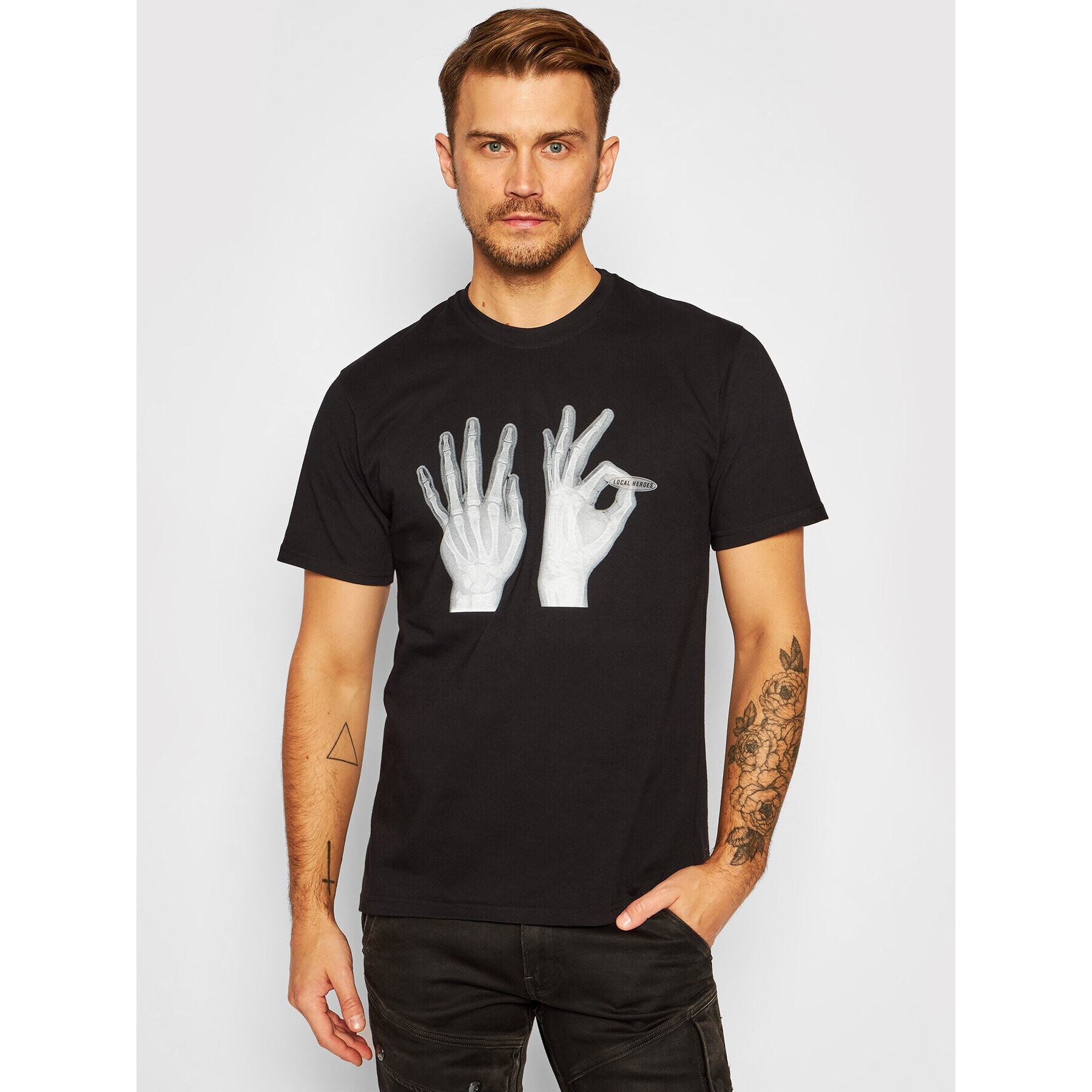 Local Heroes Тишърт Xray AW2021MENT003 Черен Regular Fit - Pepit.bg