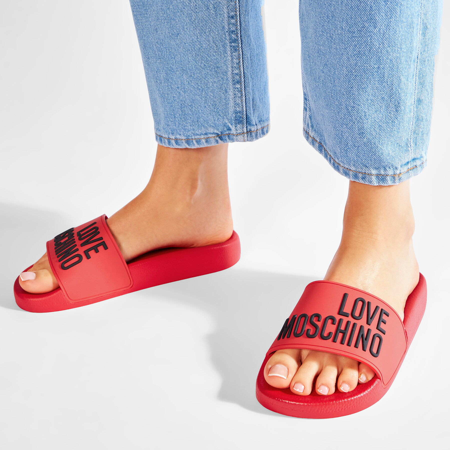 LOVE MOSCHINO Чехли JA28052G1CI14500 Червен - Pepit.bg