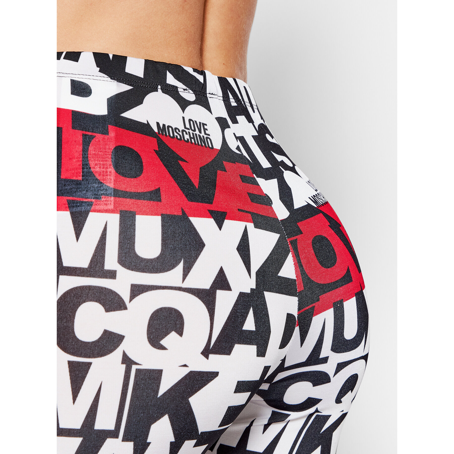 LOVE MOSCHINO Клин W157900E 2332 Бял Slim Fit - Pepit.bg