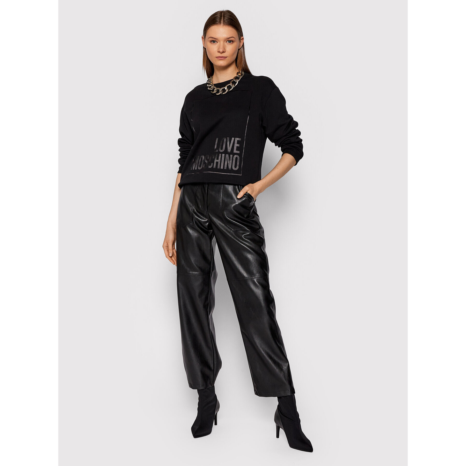 LOVE MOSCHINO Суитшърт W630647M 4055 Черен Regular Fit - Pepit.bg