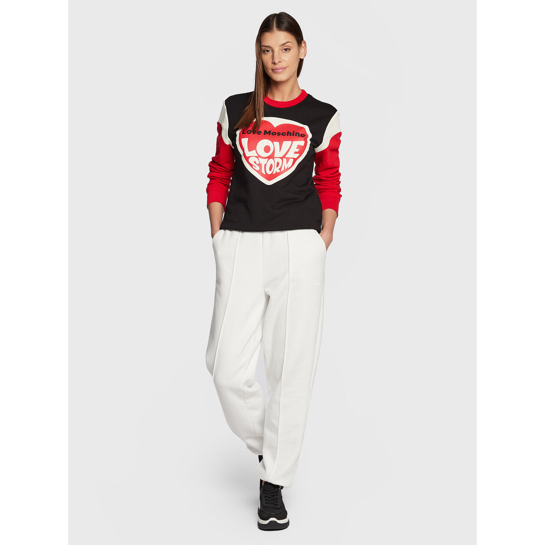 LOVE MOSCHINO Суитшърт W649101M 4055 Черен Regular Fit - Pepit.bg