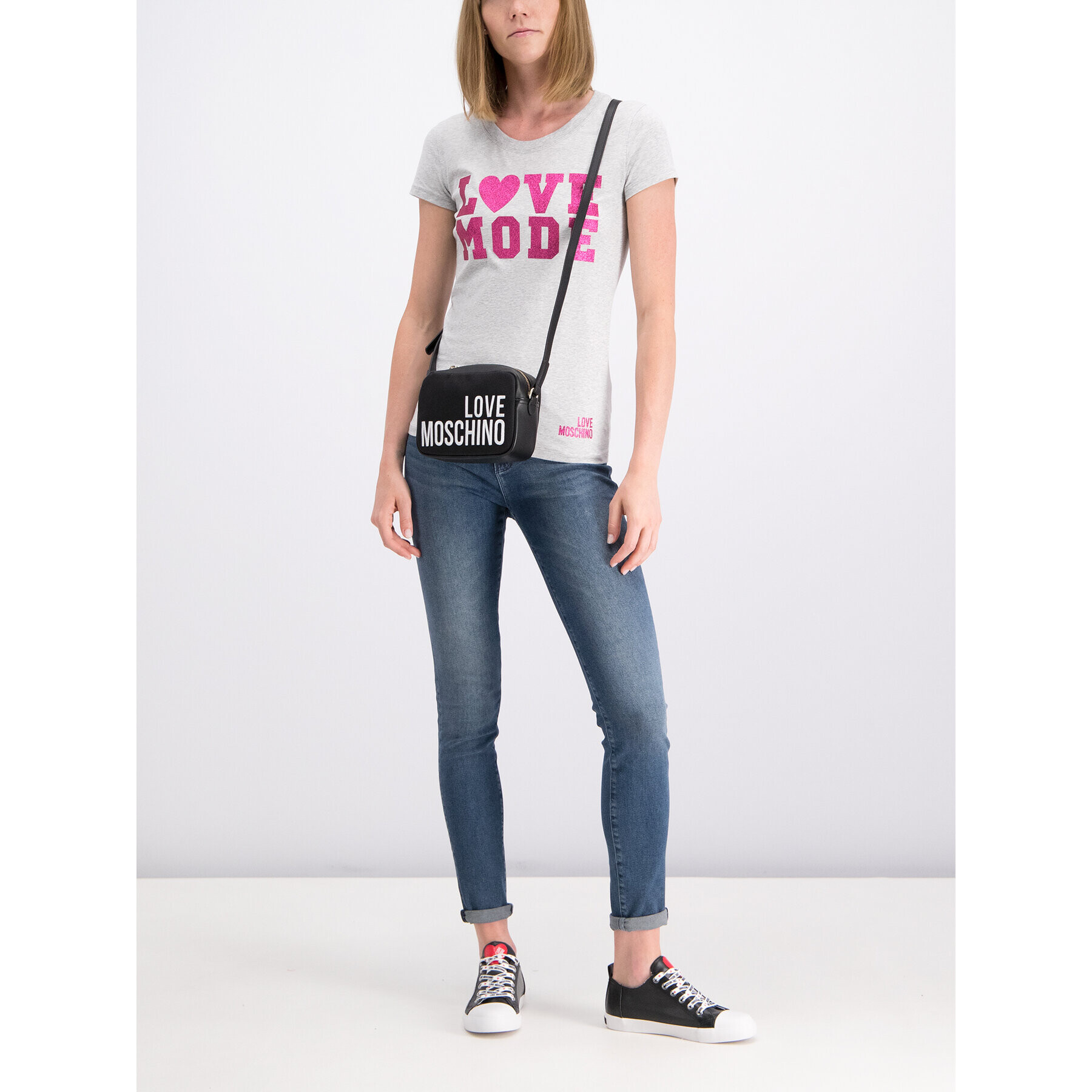 LOVE MOSCHINO Тишърт W4B194VE 2065 Сив Slim Fit - Pepit.bg