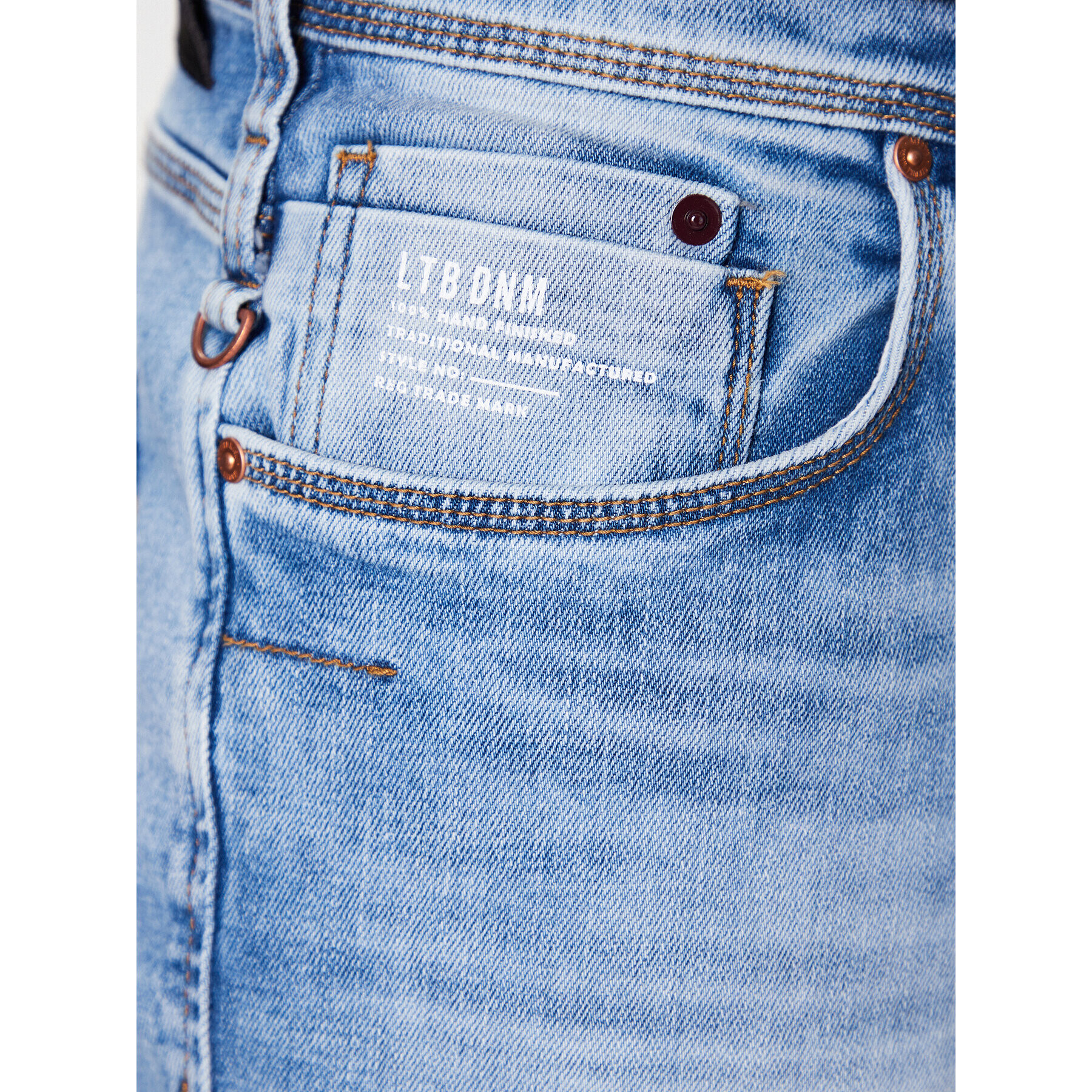 LTB Дънкови шорти Corvin 60487 14513 Син Regular Fit - Pepit.bg