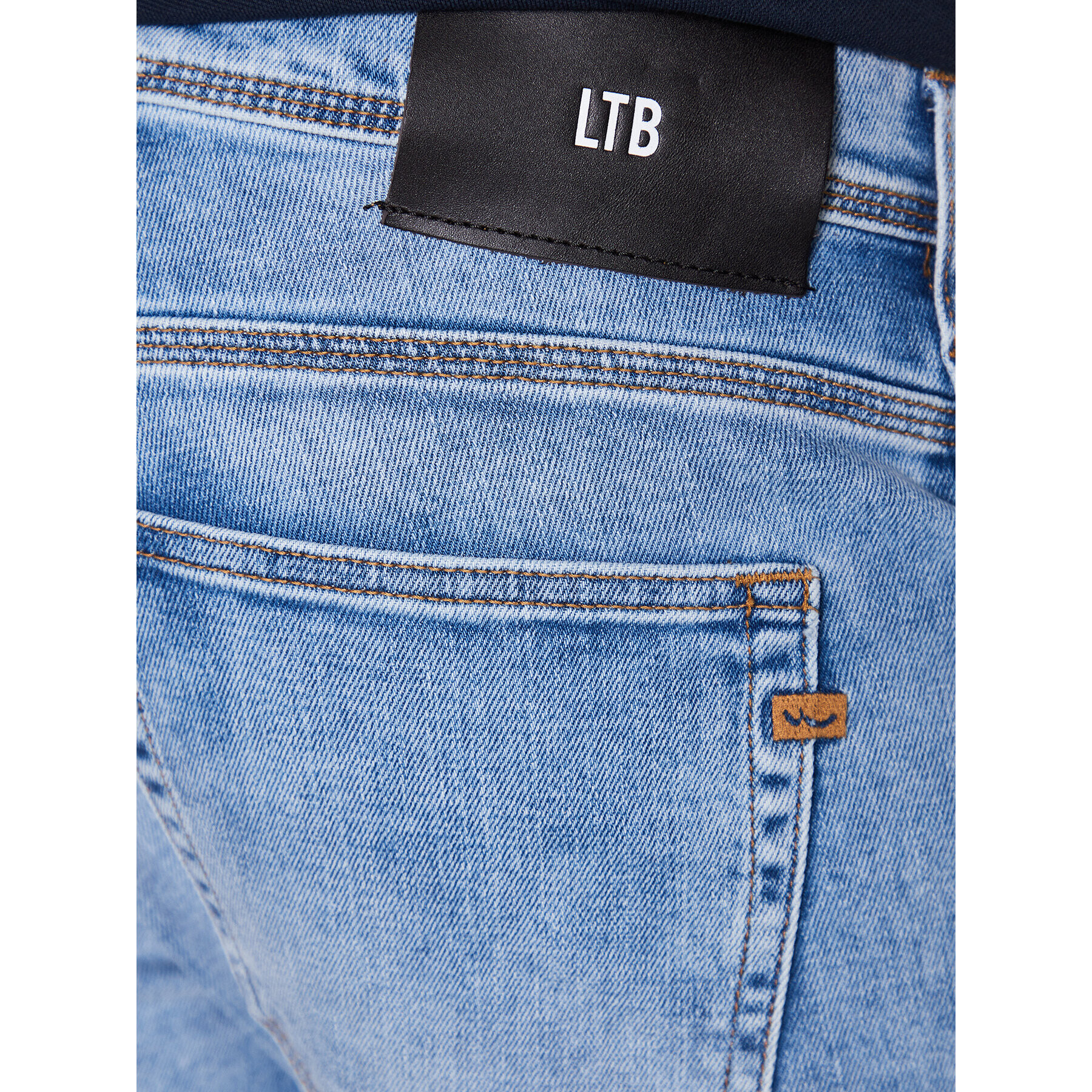 LTB Дънкови шорти Corvin 60487 14513 Син Regular Fit - Pepit.bg