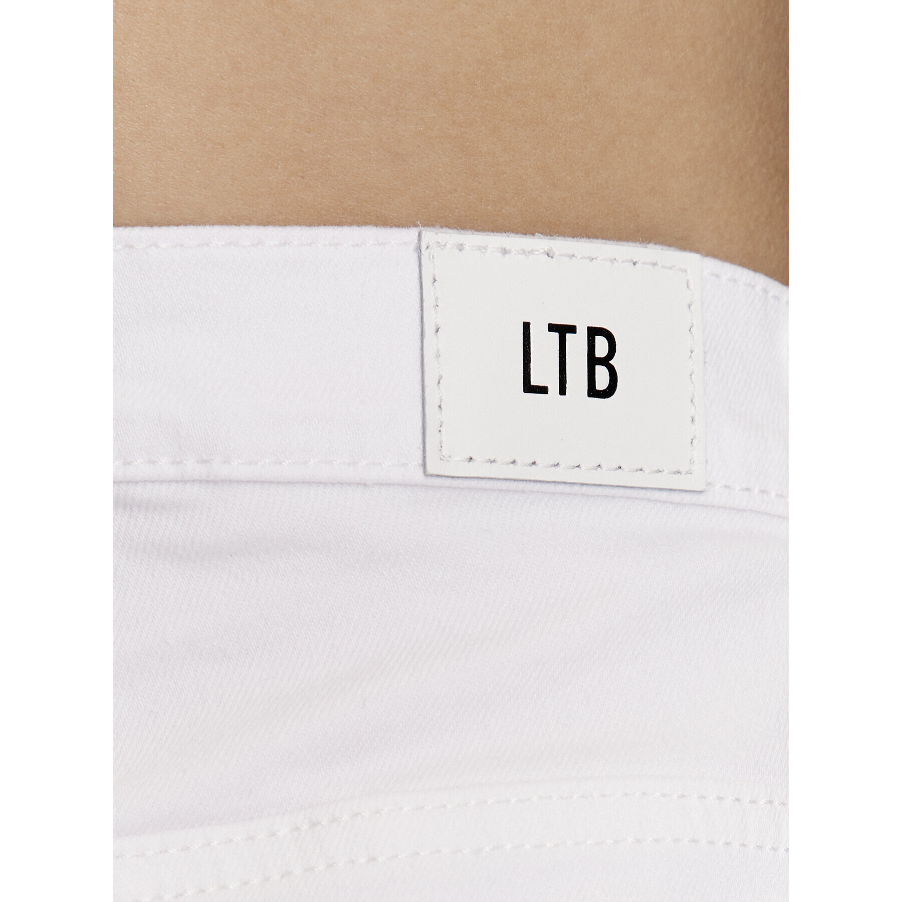 LTB Дънкови шорти Layla 60589 14876 Бял Regular Fit - Pepit.bg