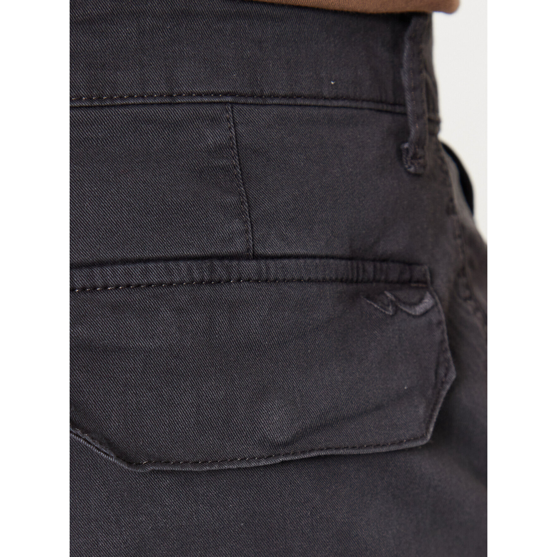 LTB Шорти от плат Dikada 46013 25001 Сив Regular Fit - Pepit.bg
