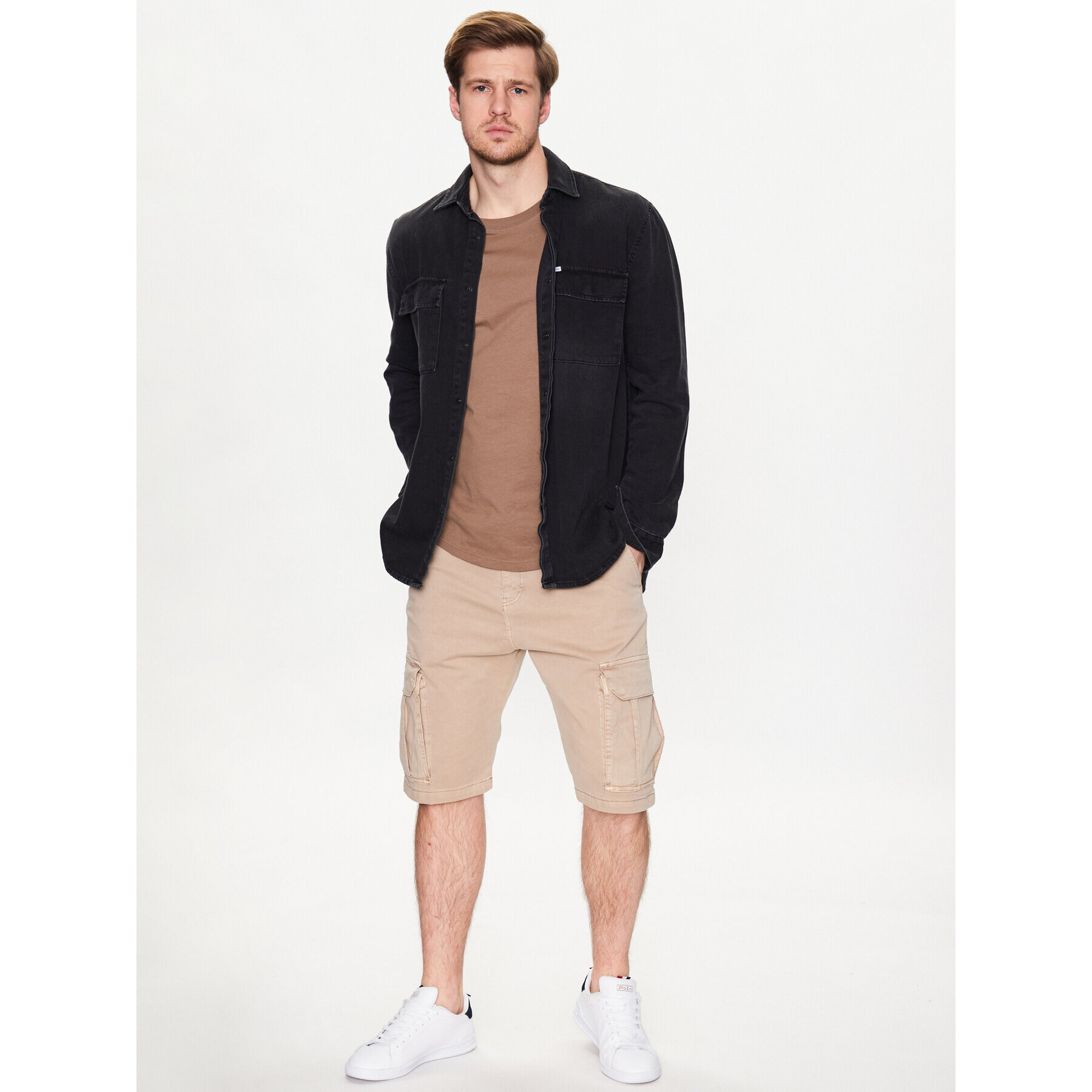 LTB Шорти от плат Dikada 46013 Бежов Regular Fit - Pepit.bg