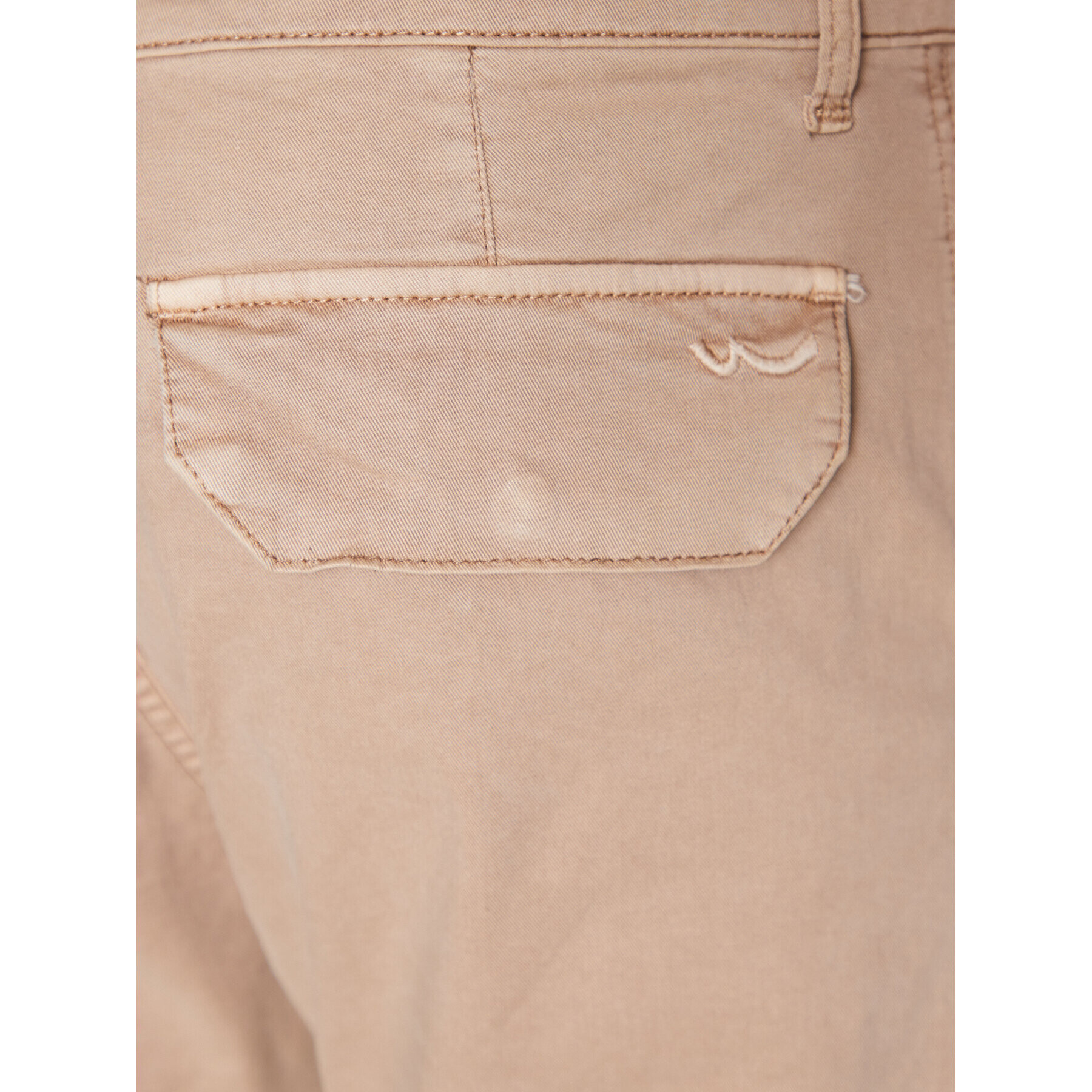 LTB Шорти от плат Dikada 46013 Бежов Regular Fit - Pepit.bg