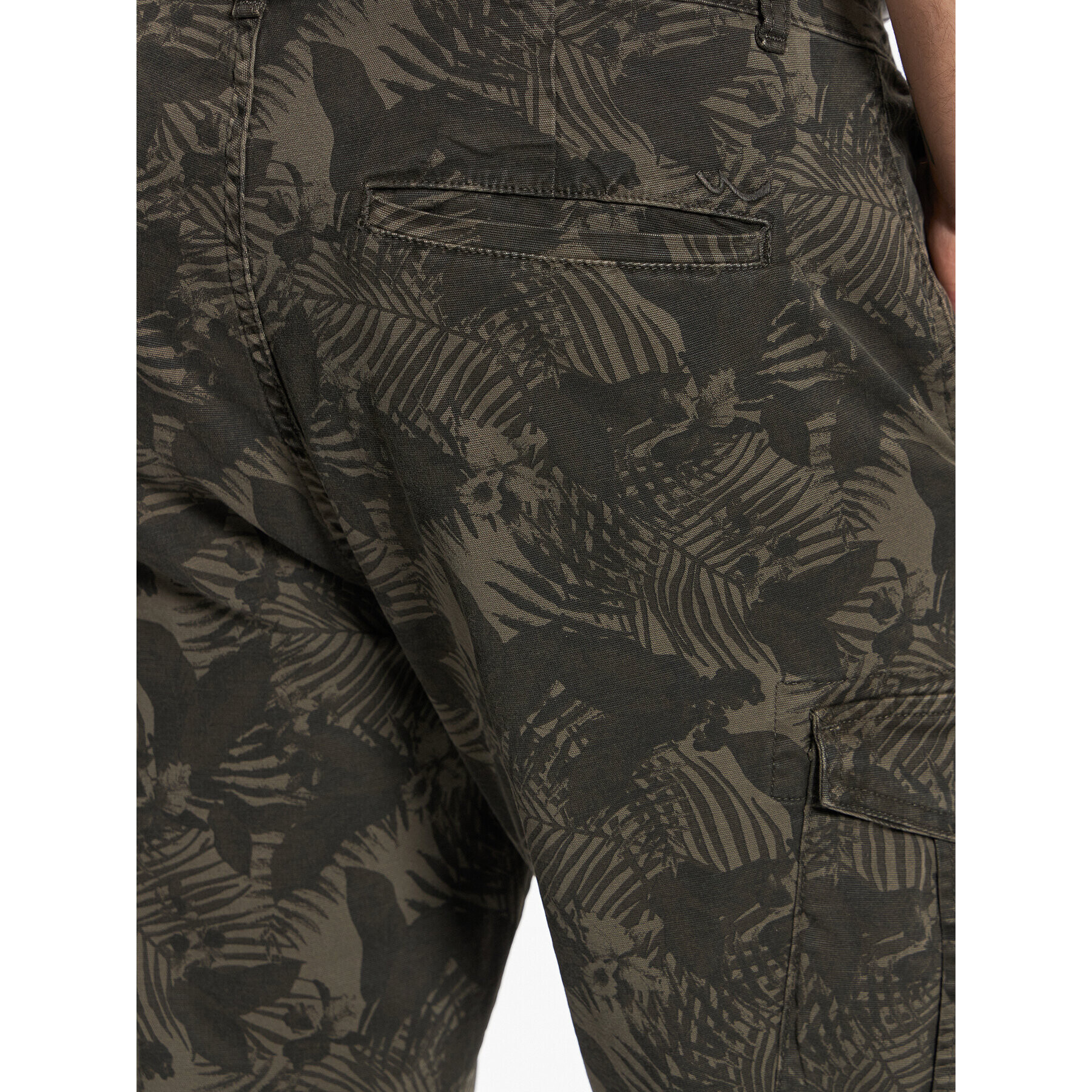 LTB Текстилни панталони Pecaba 47003 25001 Зелен Regular Fit - Pepit.bg