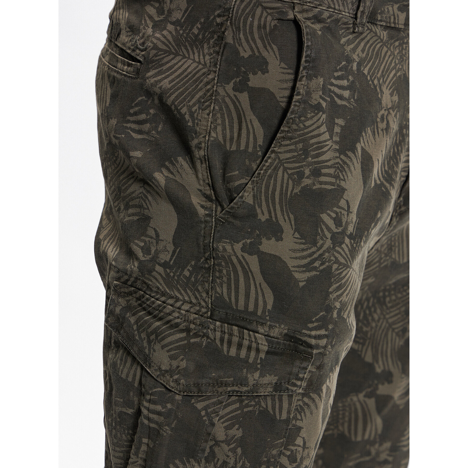 LTB Текстилни панталони Pecaba 47003 25001 Зелен Regular Fit - Pepit.bg