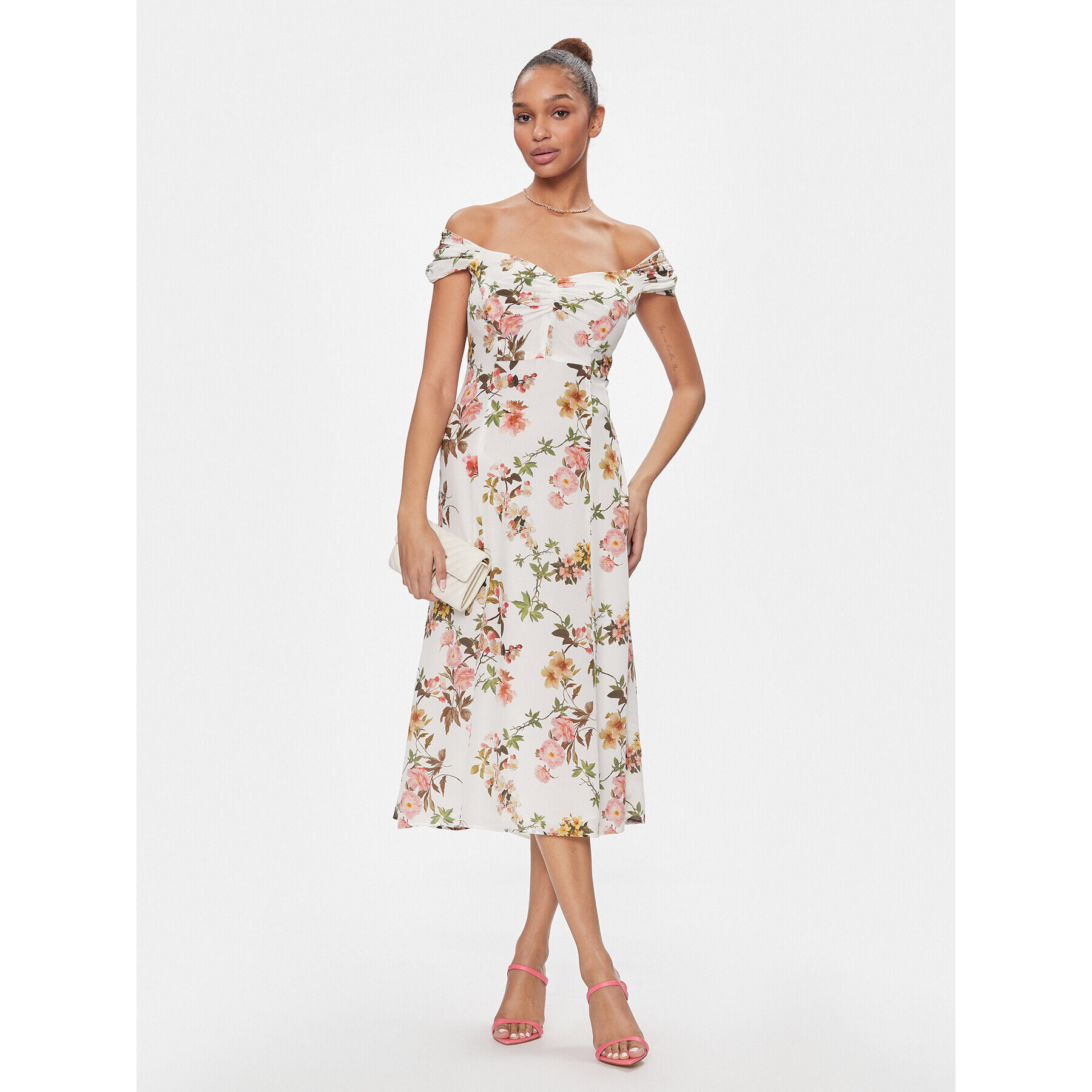 Luisa Spagnoli Лятна рокля Passionale 540698 Бял Regular Fit - Pepit.bg