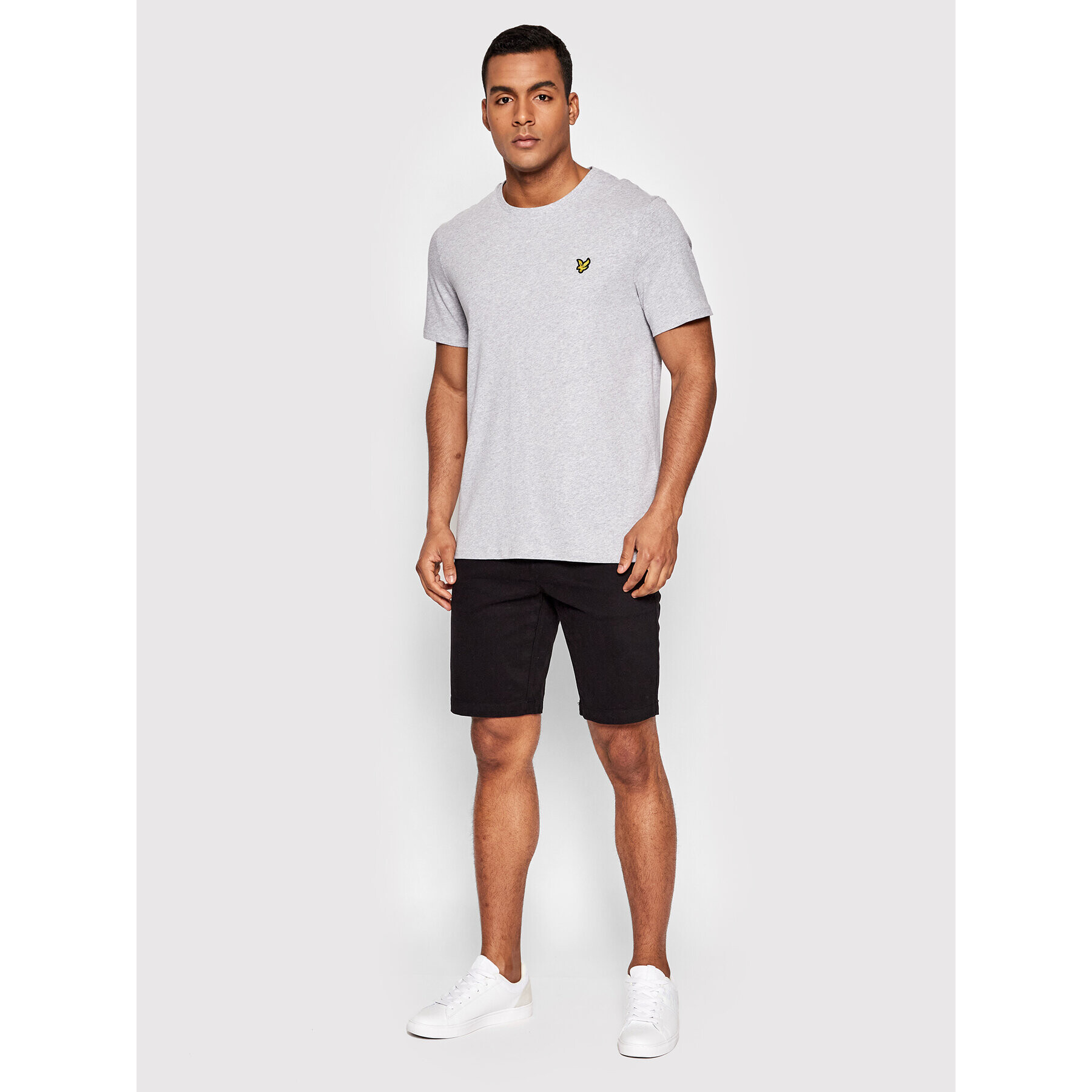 Lyle & Scott Шорти от плат SH800VC Черен Regular Fit - Pepit.bg