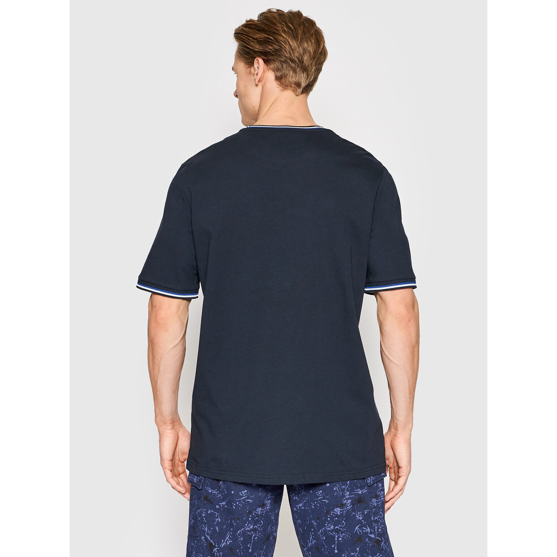 Lyle & Scott Тишърт Tipped Cuff TS1600V Тъмносин Relaxed Fit - Pepit.bg